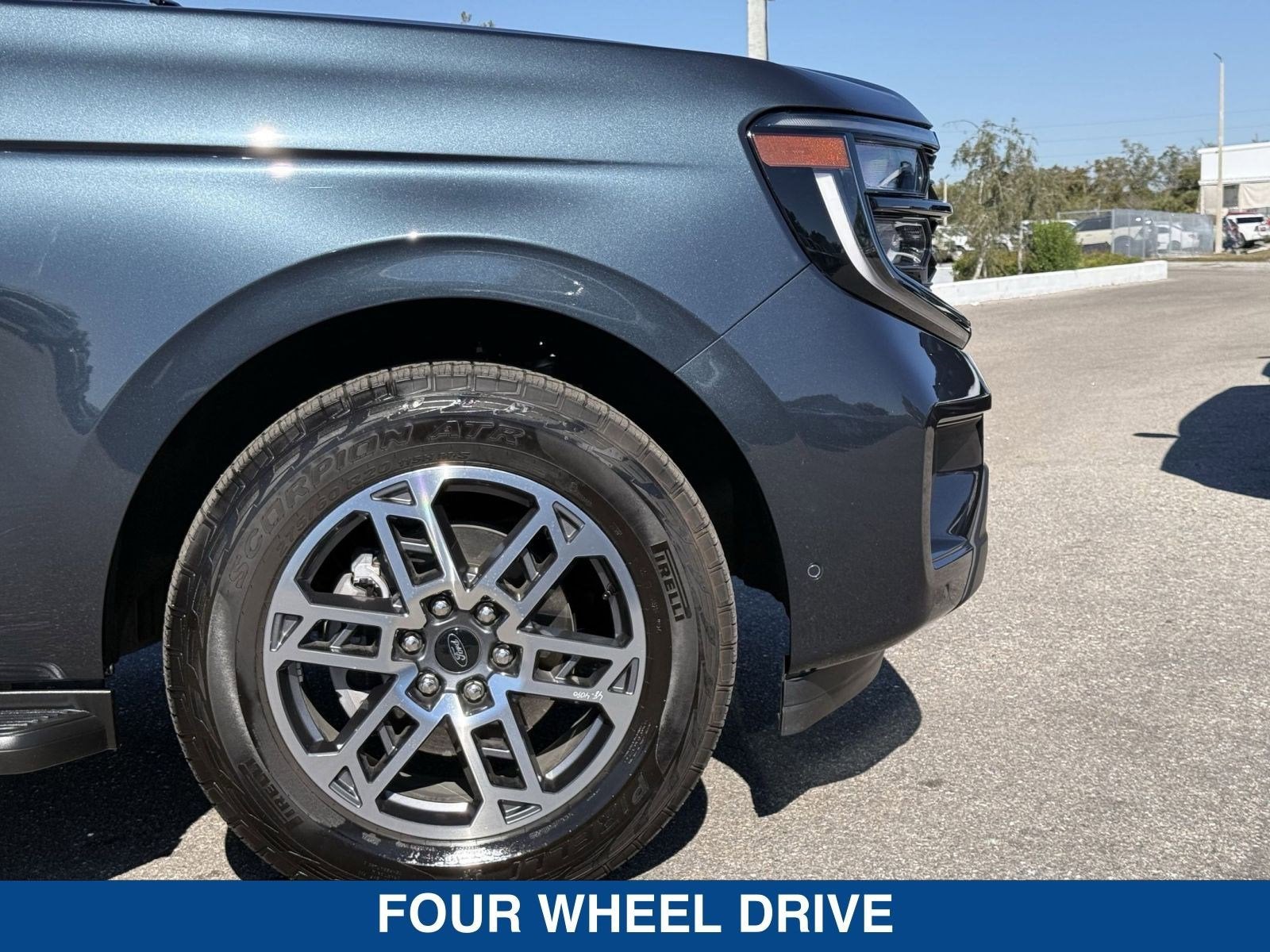 2025 Ford Expedition Active