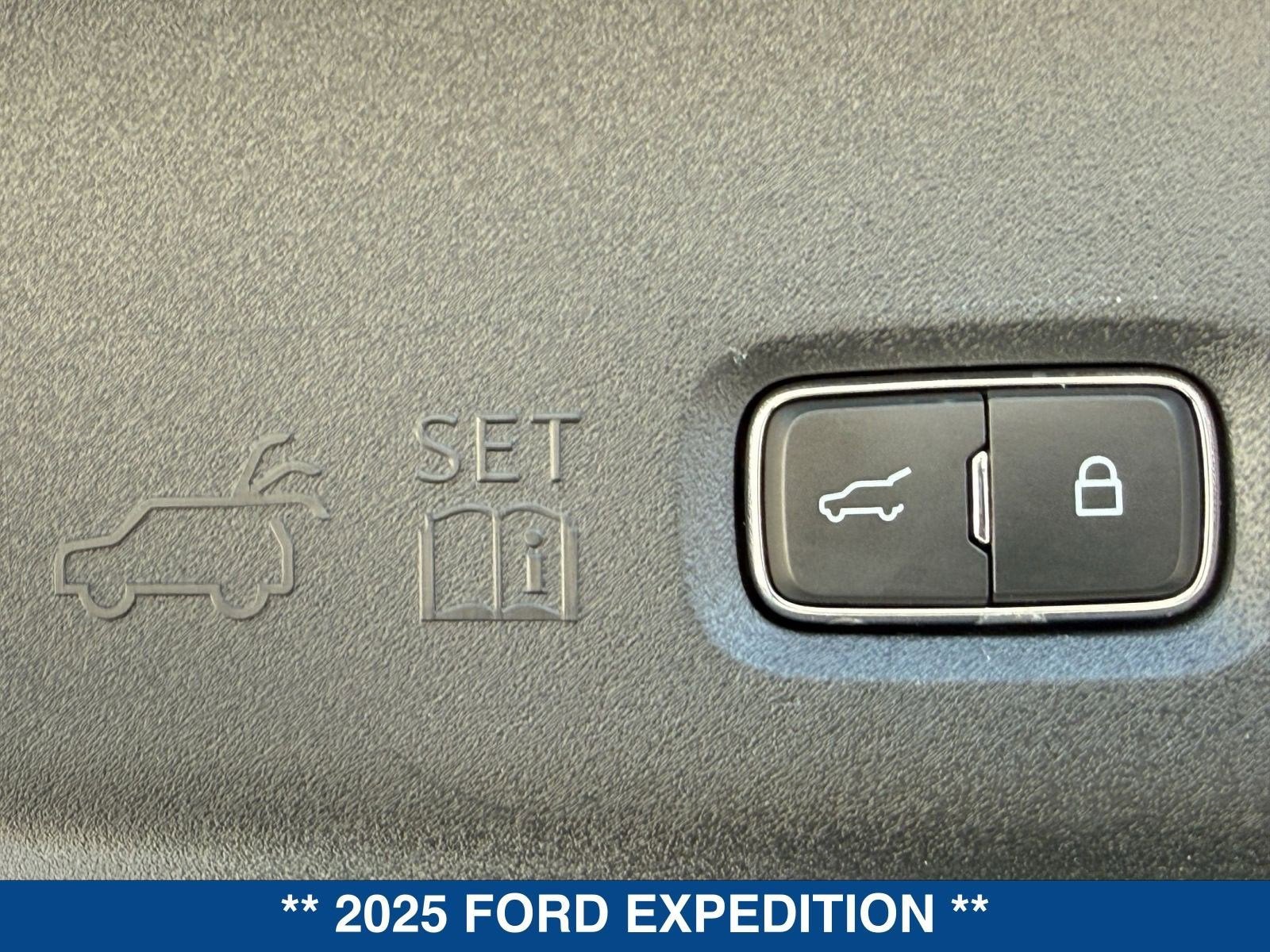 2025 Ford Expedition Active