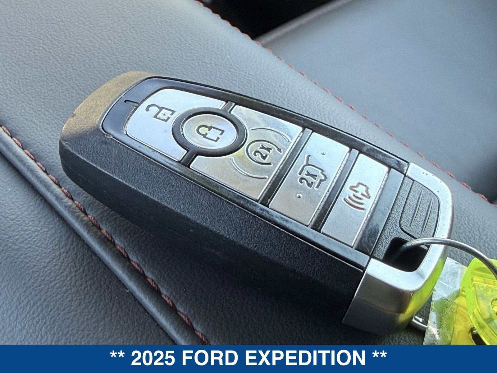 2025 Ford Expedition Active
