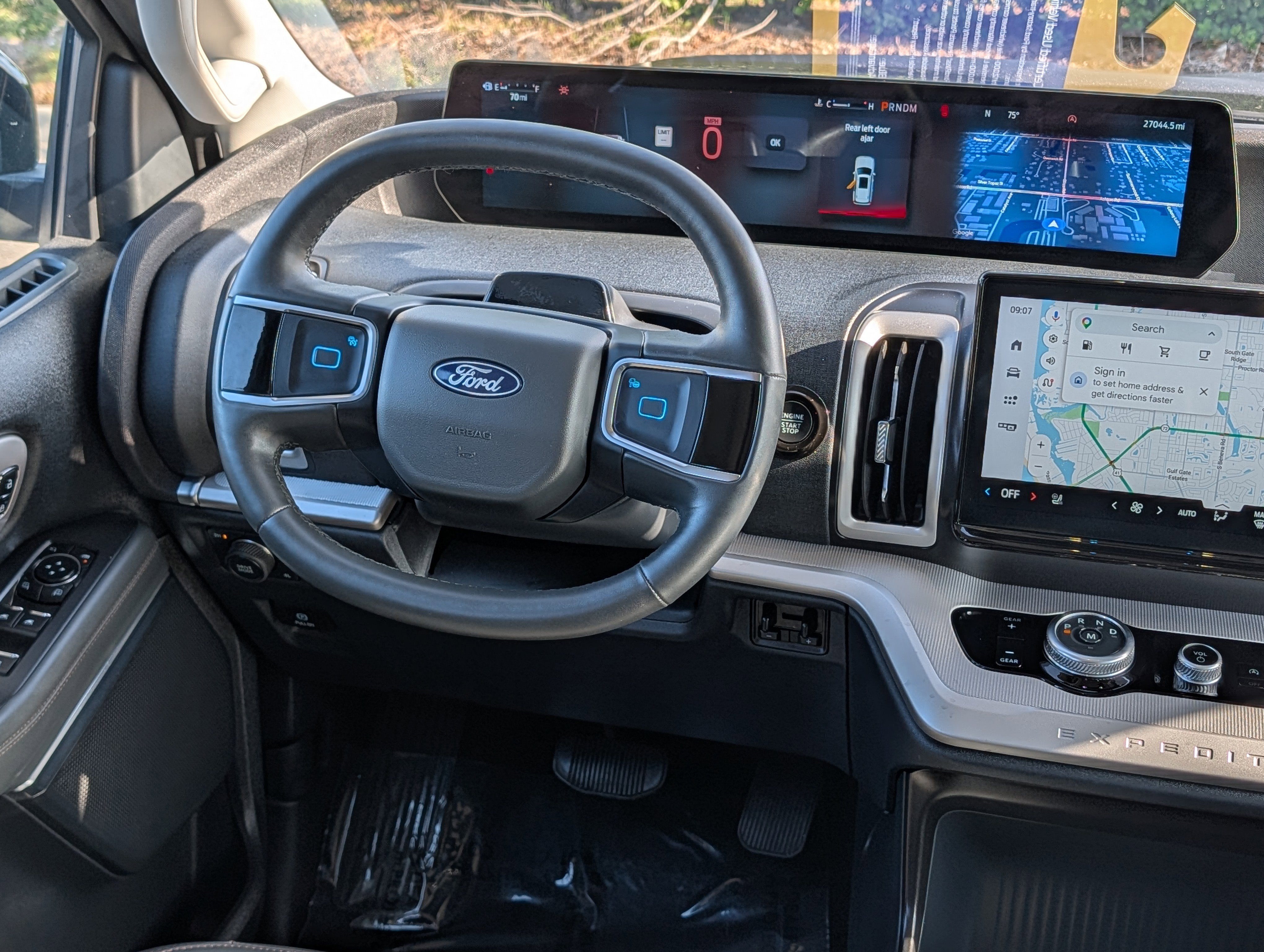 2025 Ford Expedition Active