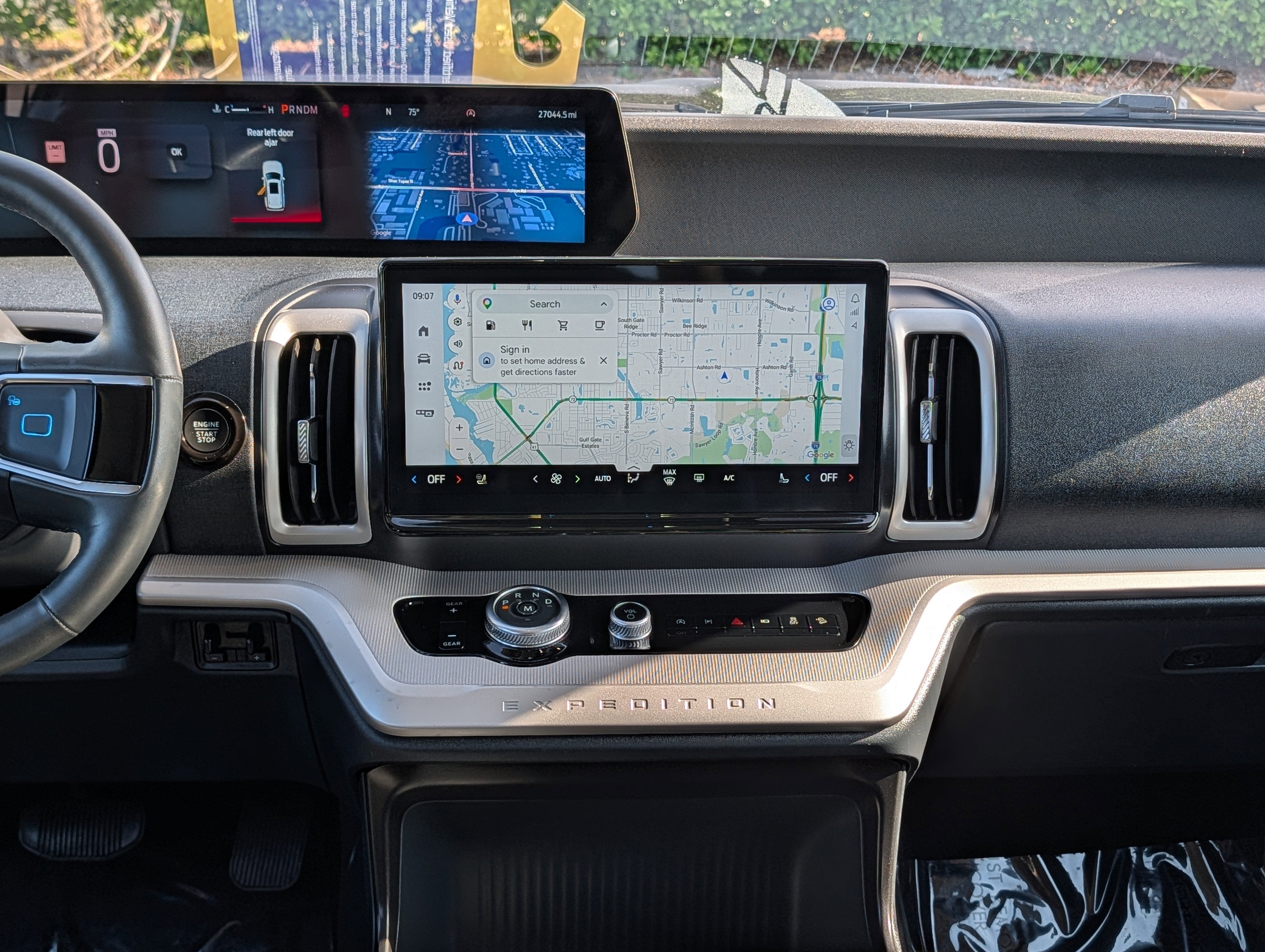 2025 Ford Expedition Active