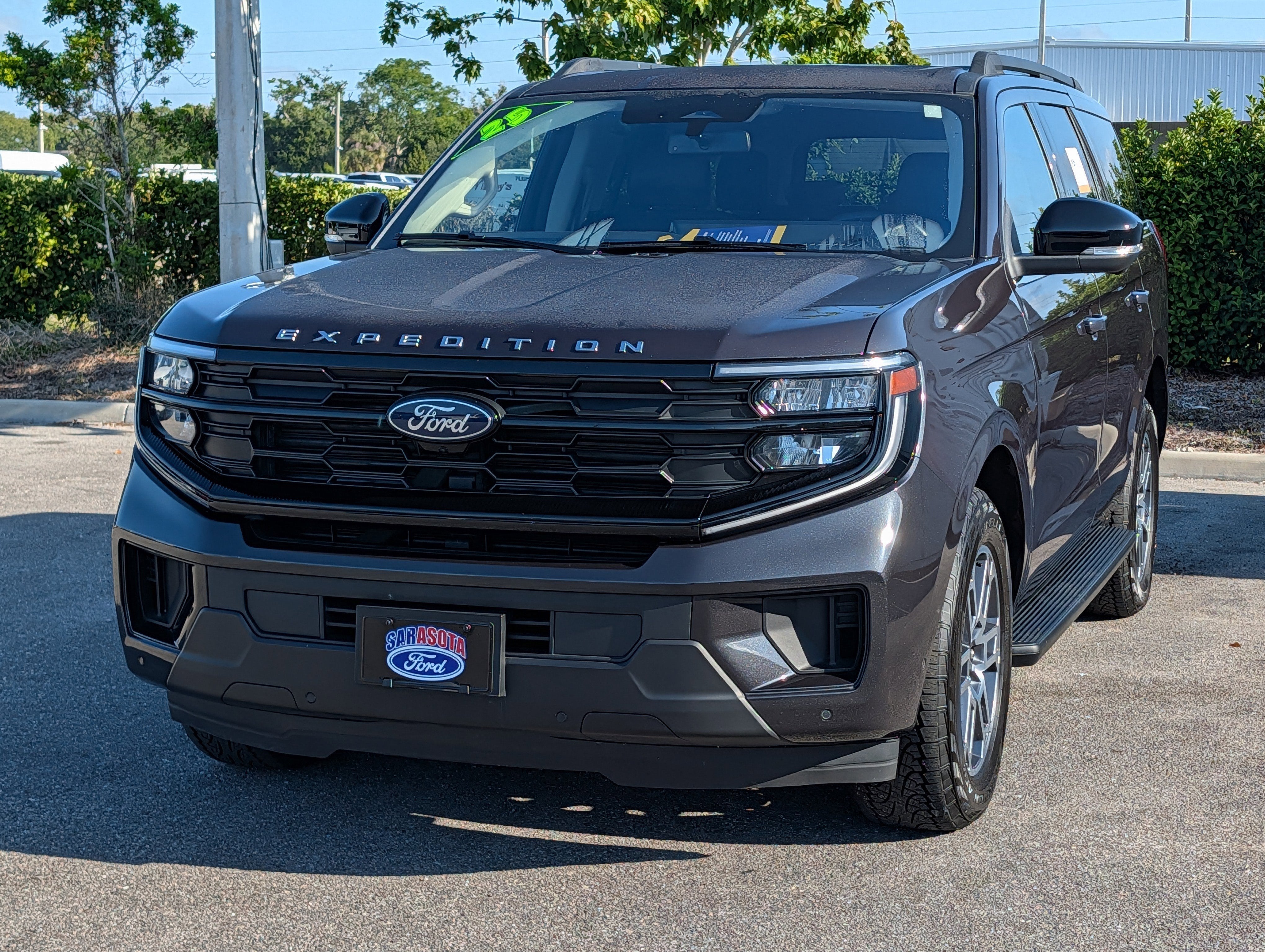 2025 Ford Expedition Active