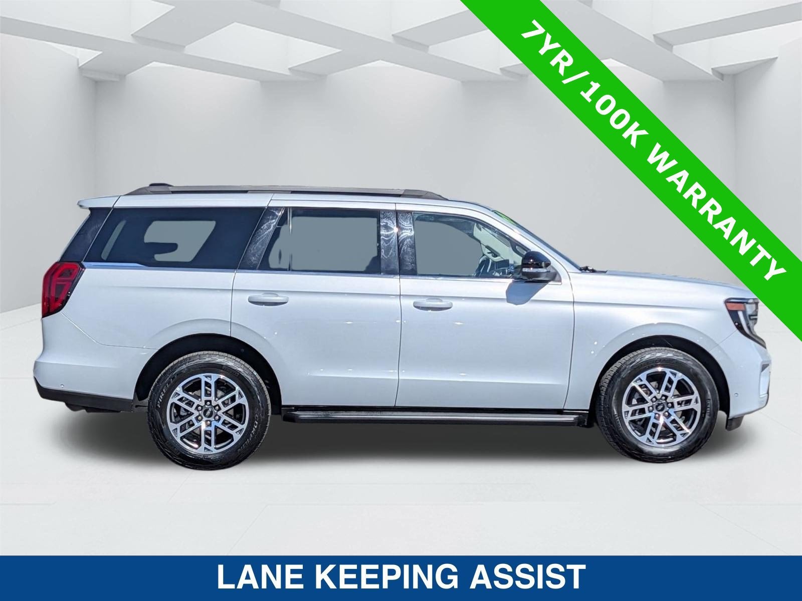 2025 Ford Expedition Active