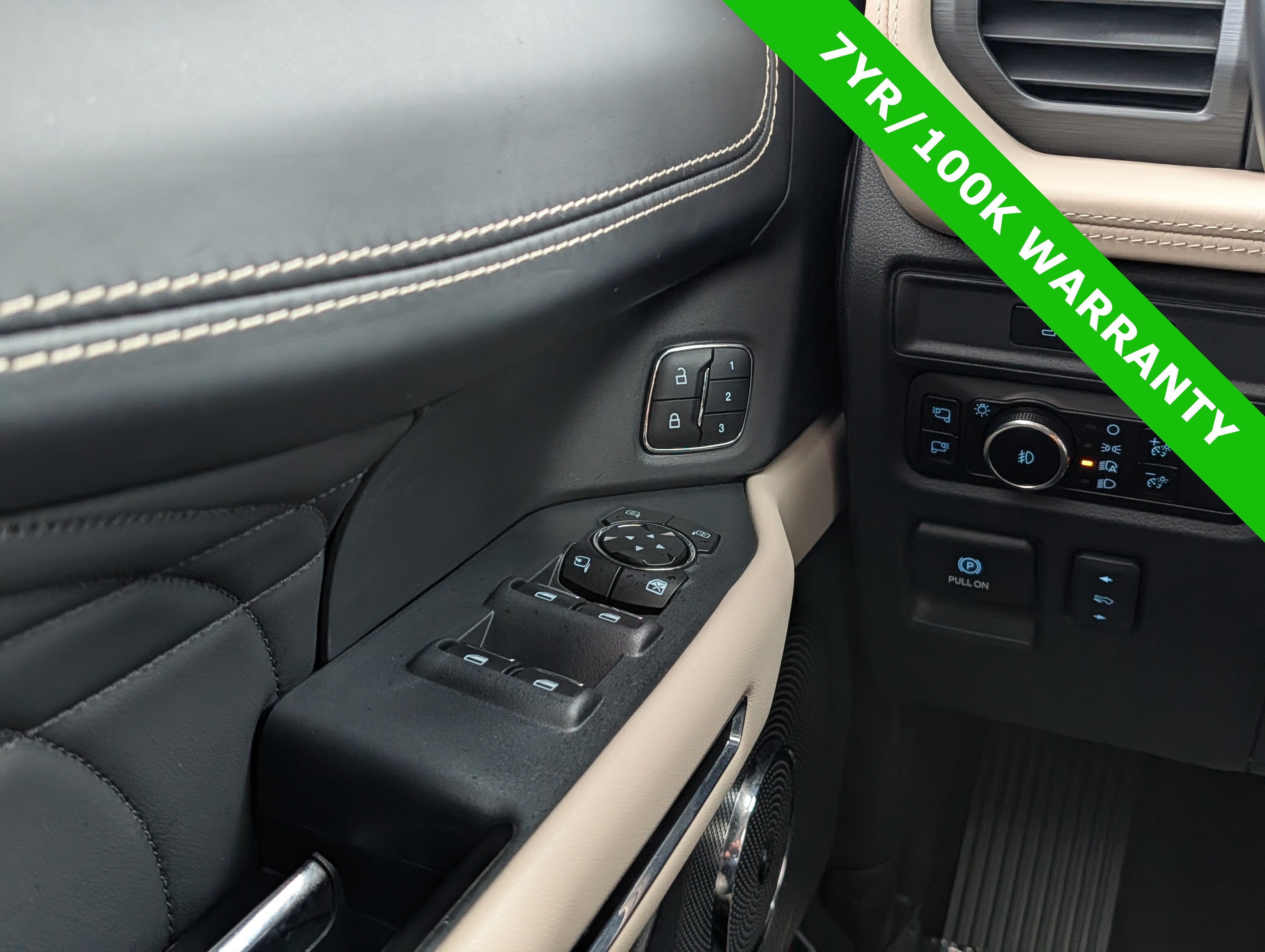 2024 Ford Expedition Platinum