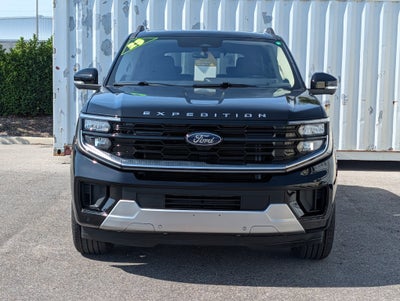 2025 Ford Expedition Platinum