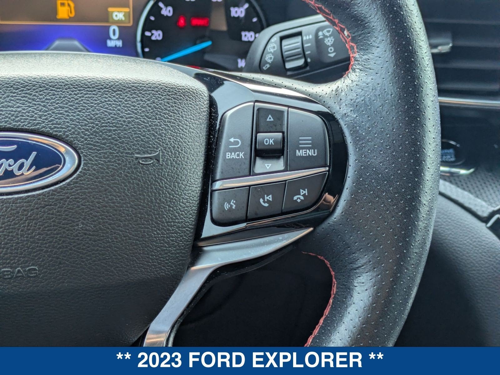 2023 Ford Explorer ST-Line