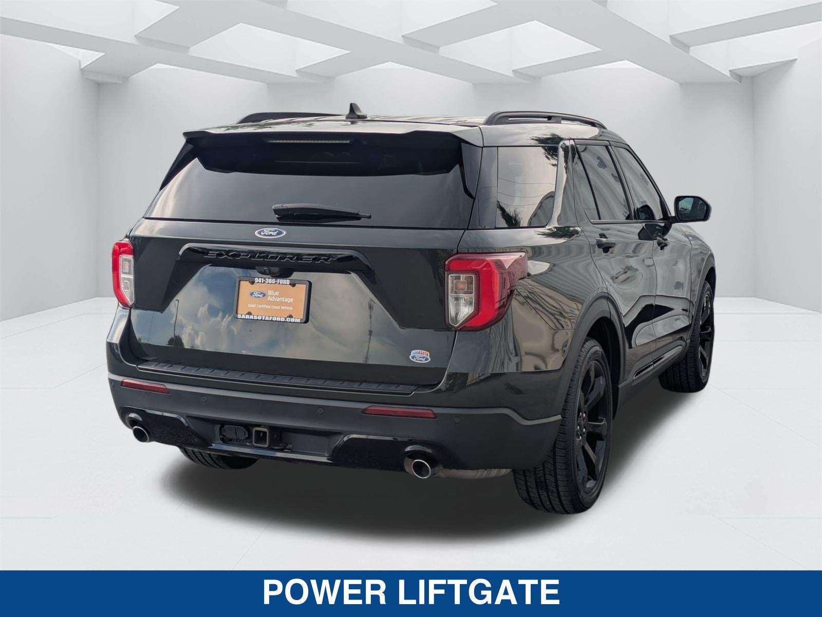 2023 Ford Explorer ST-Line