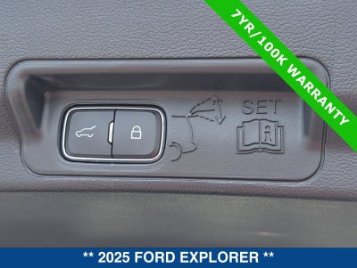 2025 Ford Explorer Active
