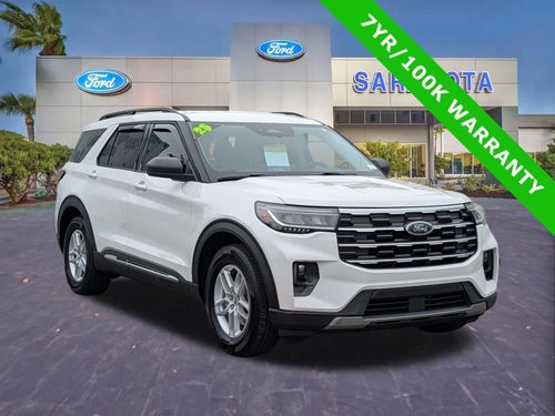 2025 Ford Explorer Active