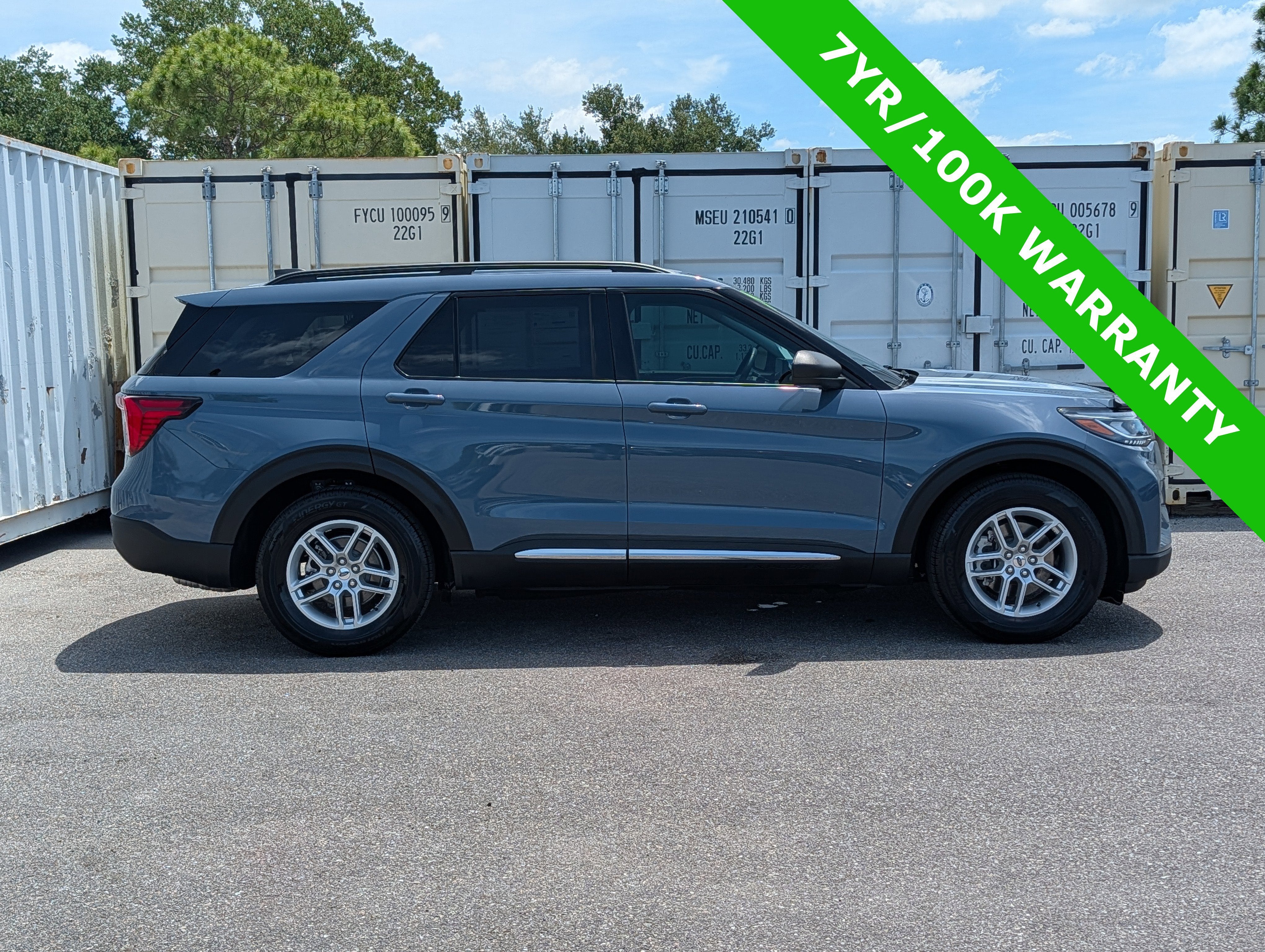 2025 Ford Explorer Active