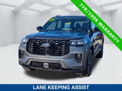 2025 Ford Explorer ST-Line