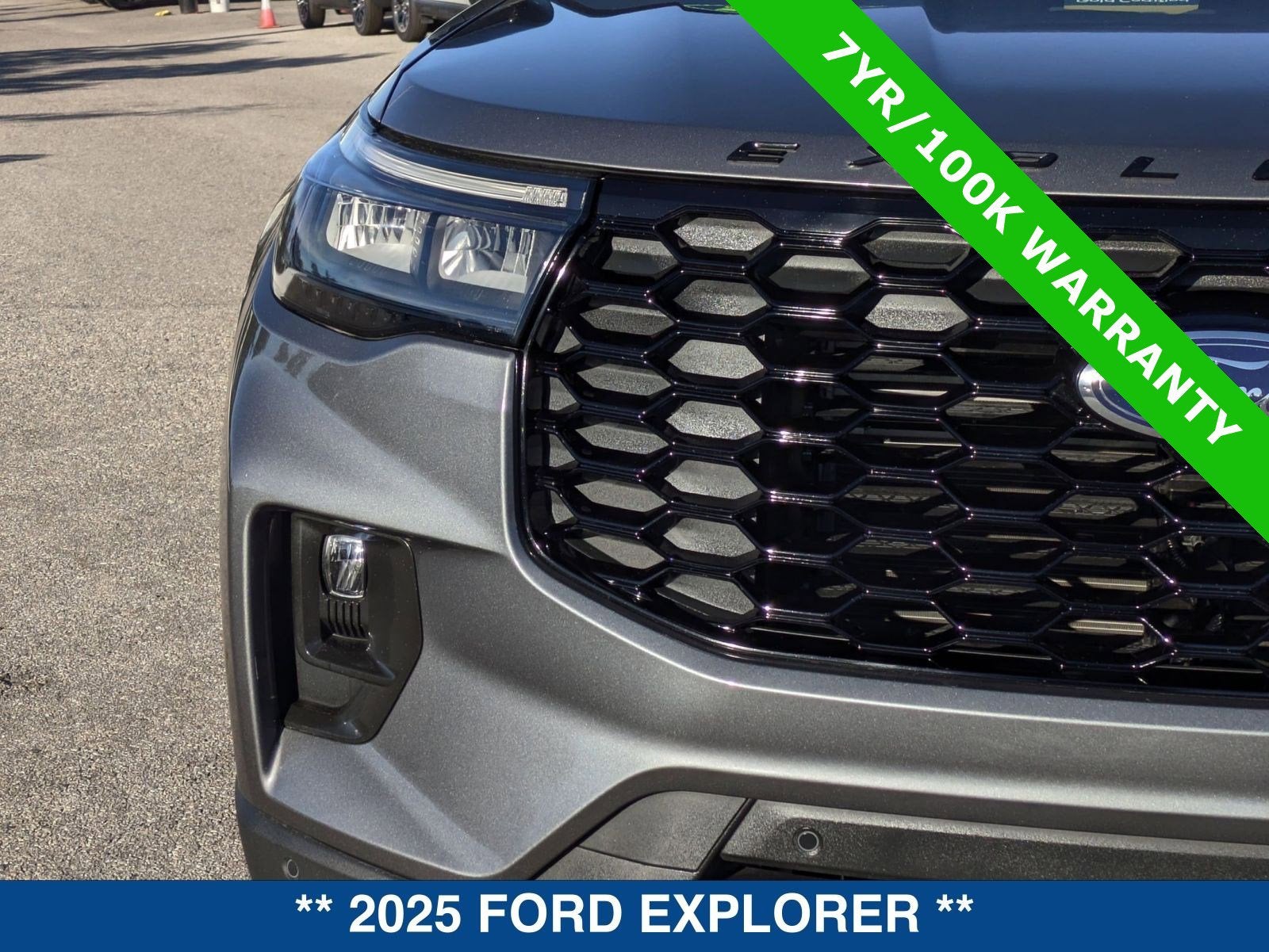 2025 Ford Explorer ST-Line