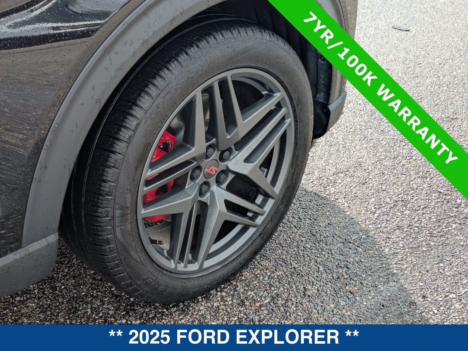 2025 Ford Explorer ST