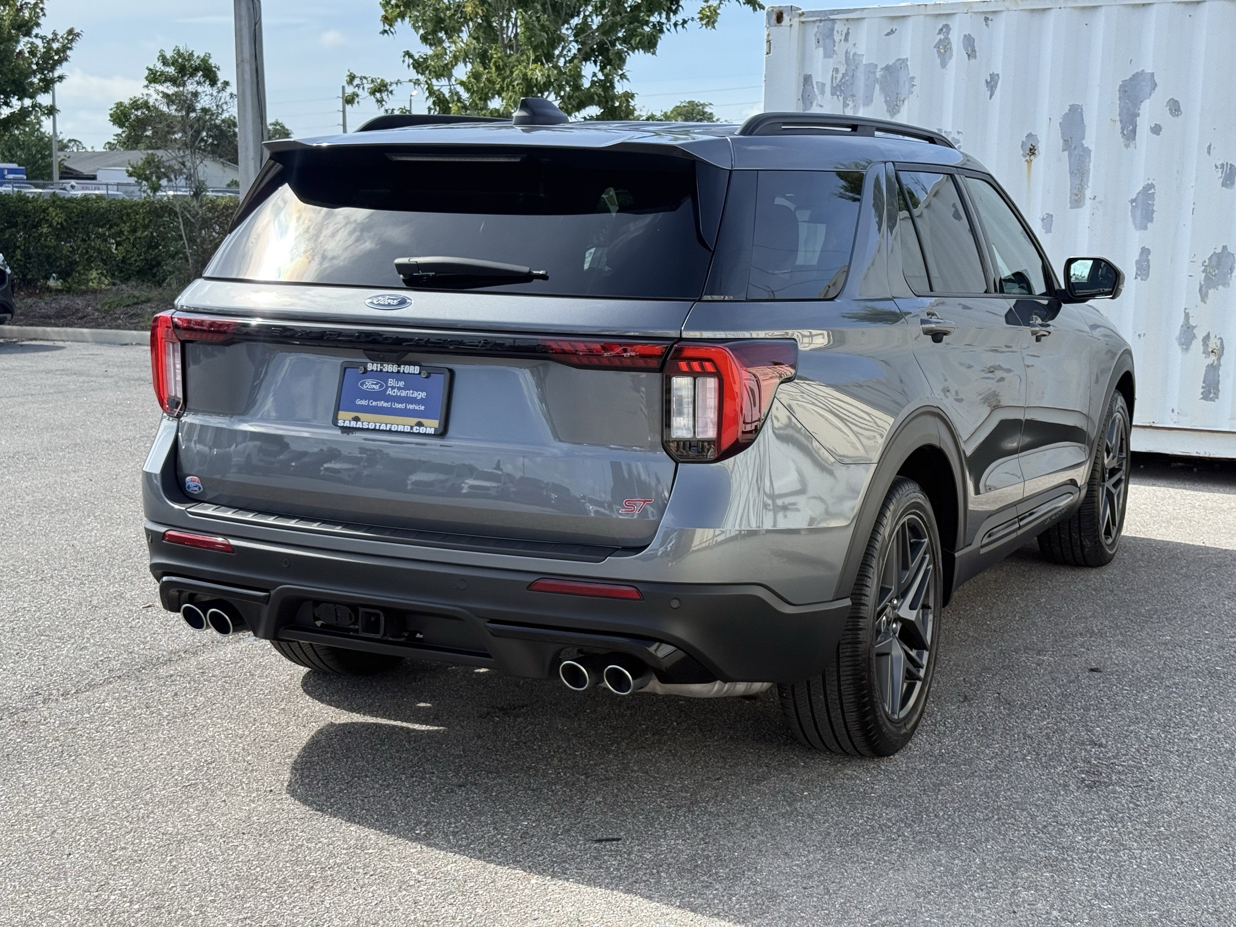 2025 Ford Explorer ST