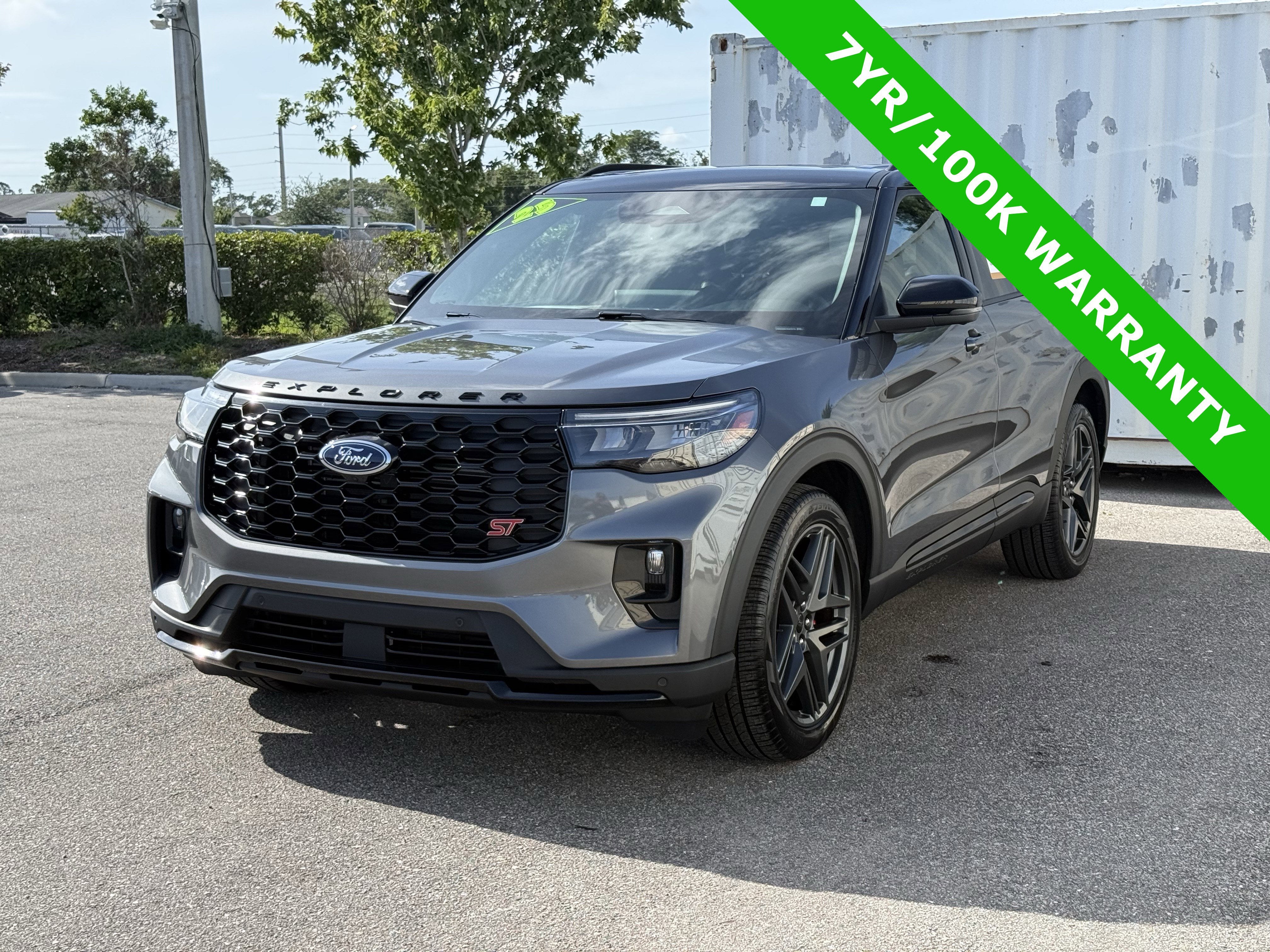 2025 Ford Explorer ST