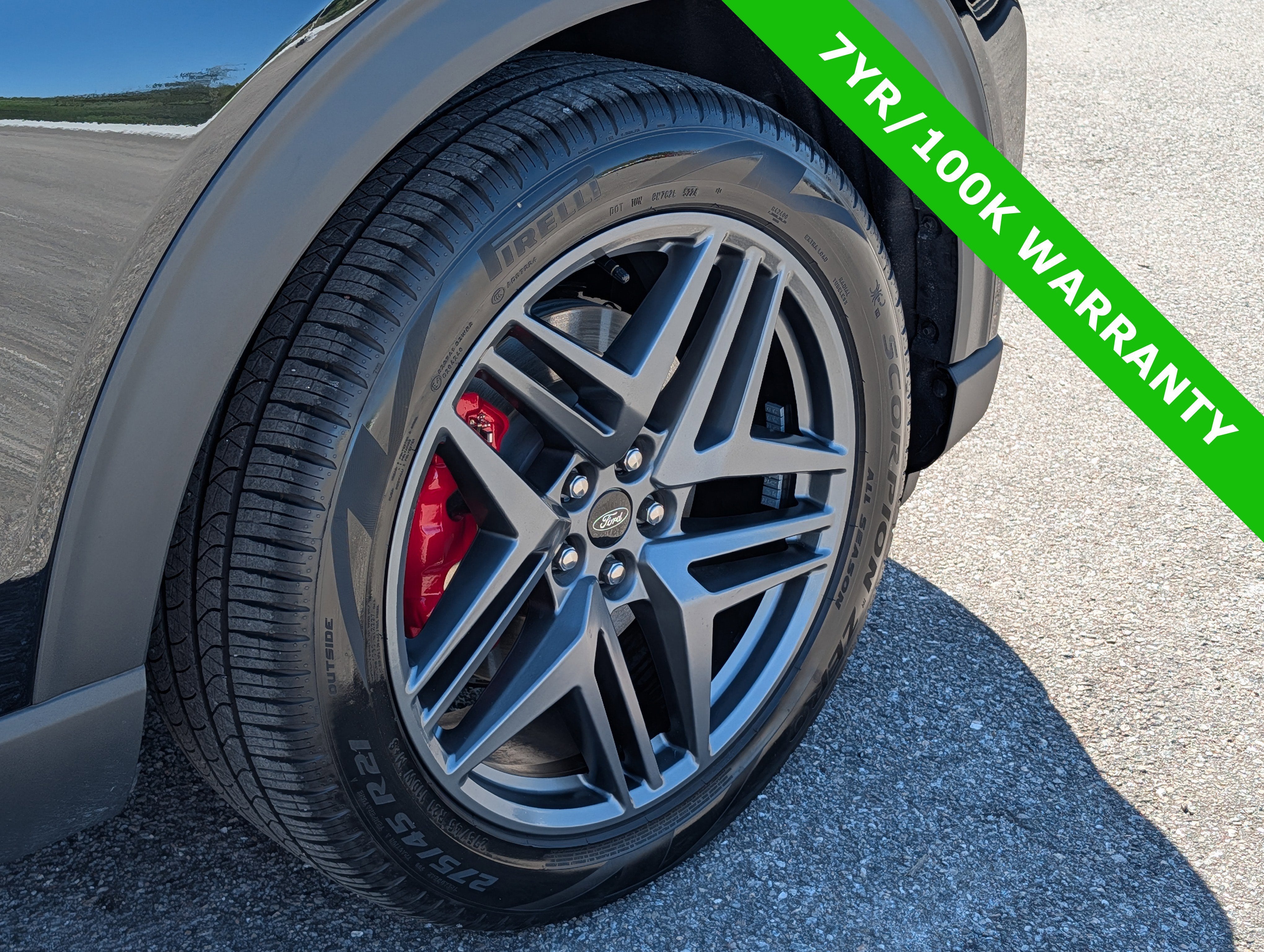 2025 Ford Explorer ST