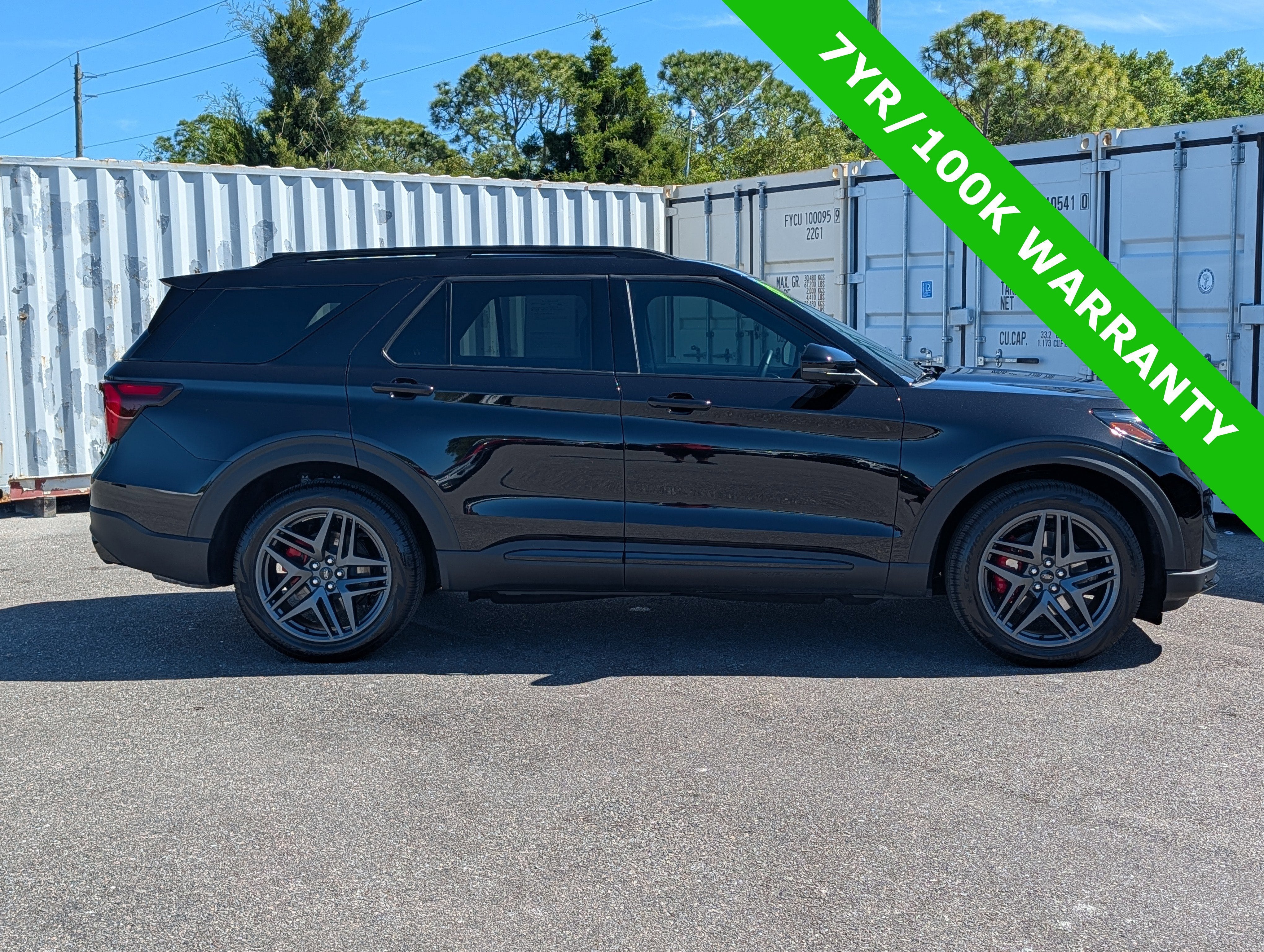 2025 Ford Explorer ST