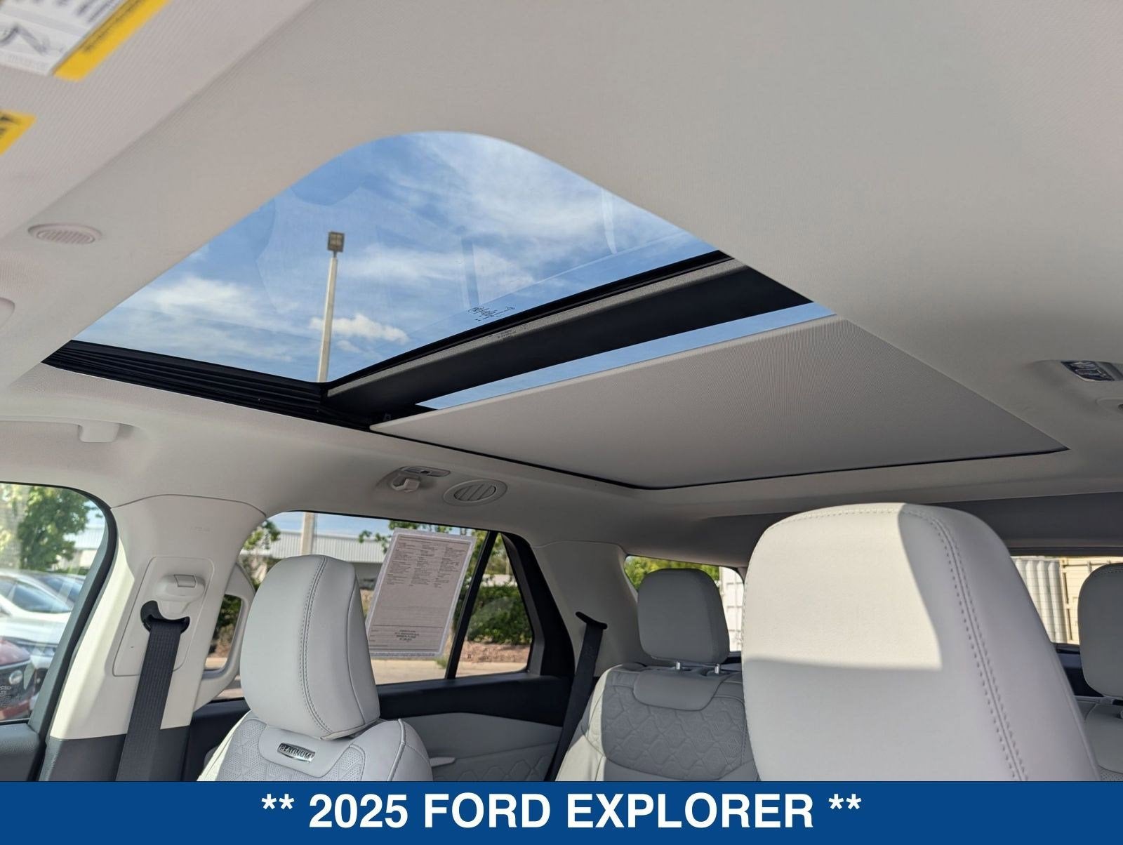 2025 Ford Explorer Platinum