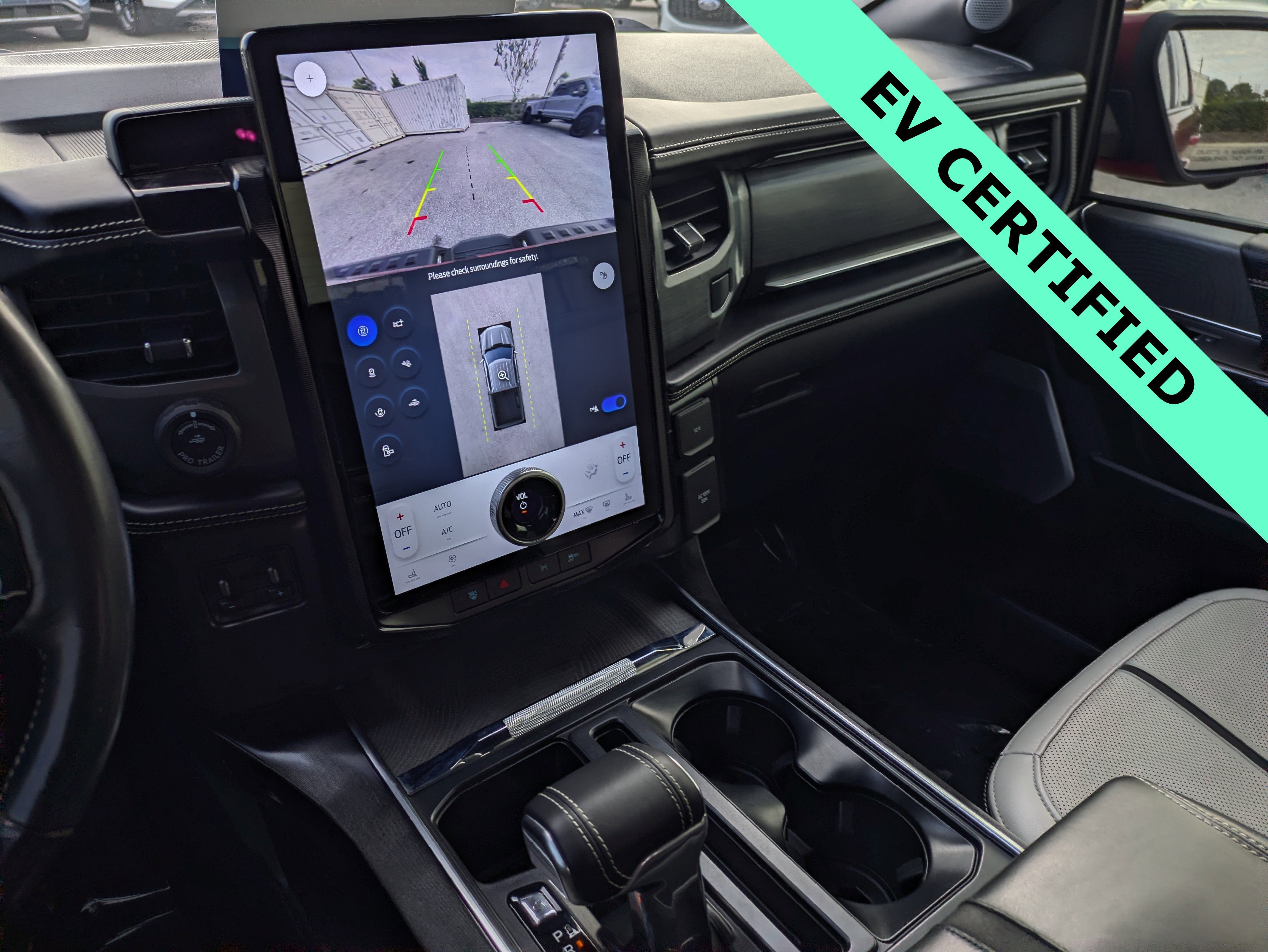 2023 Ford F-150 Lightning Platinum