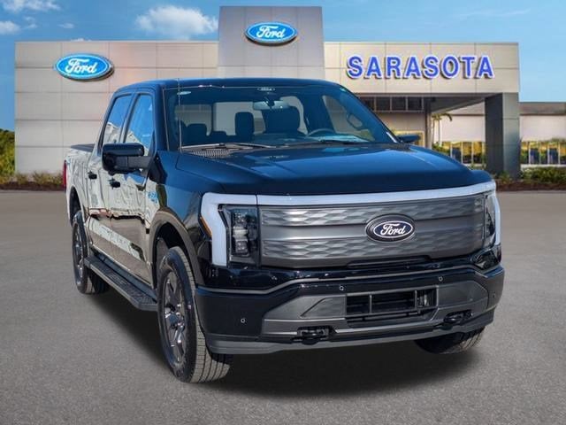 2025 Ford F 150 Lightning Lariat