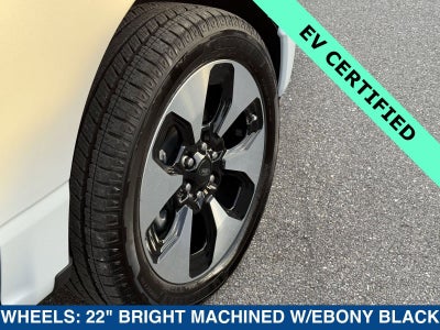 2025 Ford F-150 Lightning Platinum