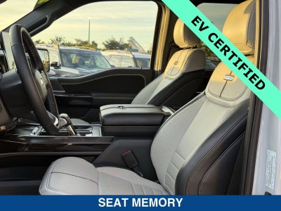 2025 Ford F-150 Lightning Platinum