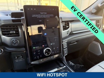 2025 Ford F-150 Lightning Platinum