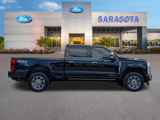 2025 Ford F-250 Platinum 4x4 Crew Cab 8' Box's photo