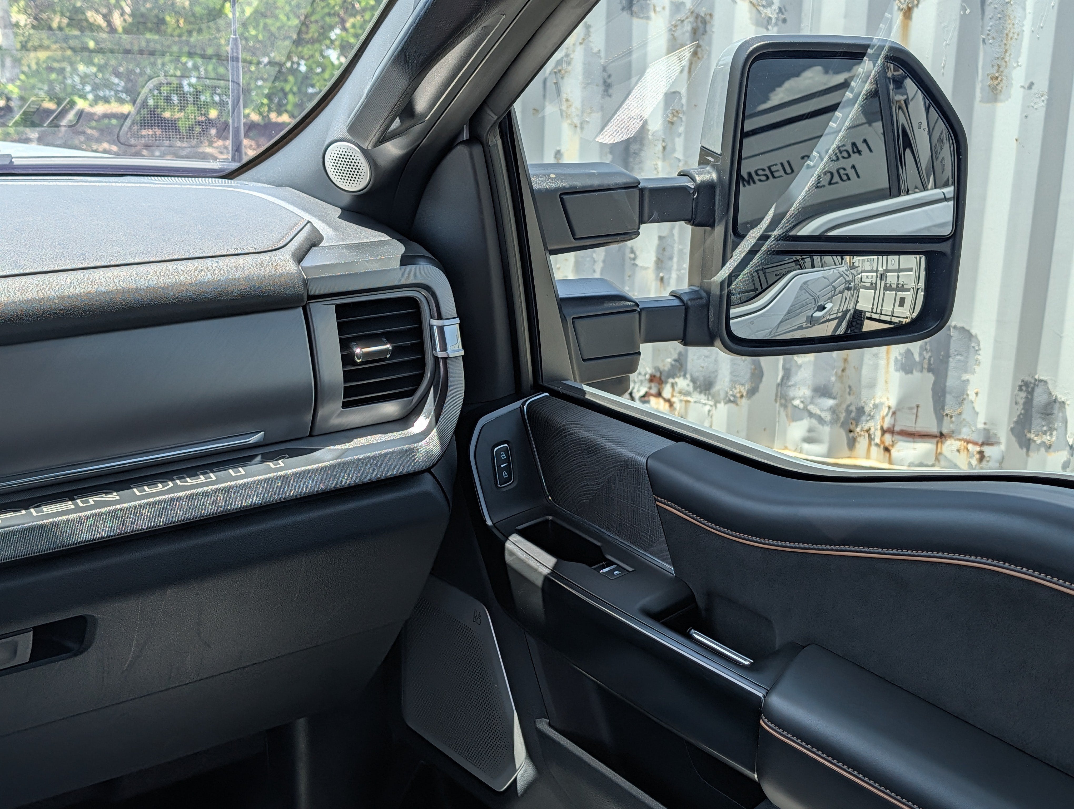 2024 Ford F-250 Platinum