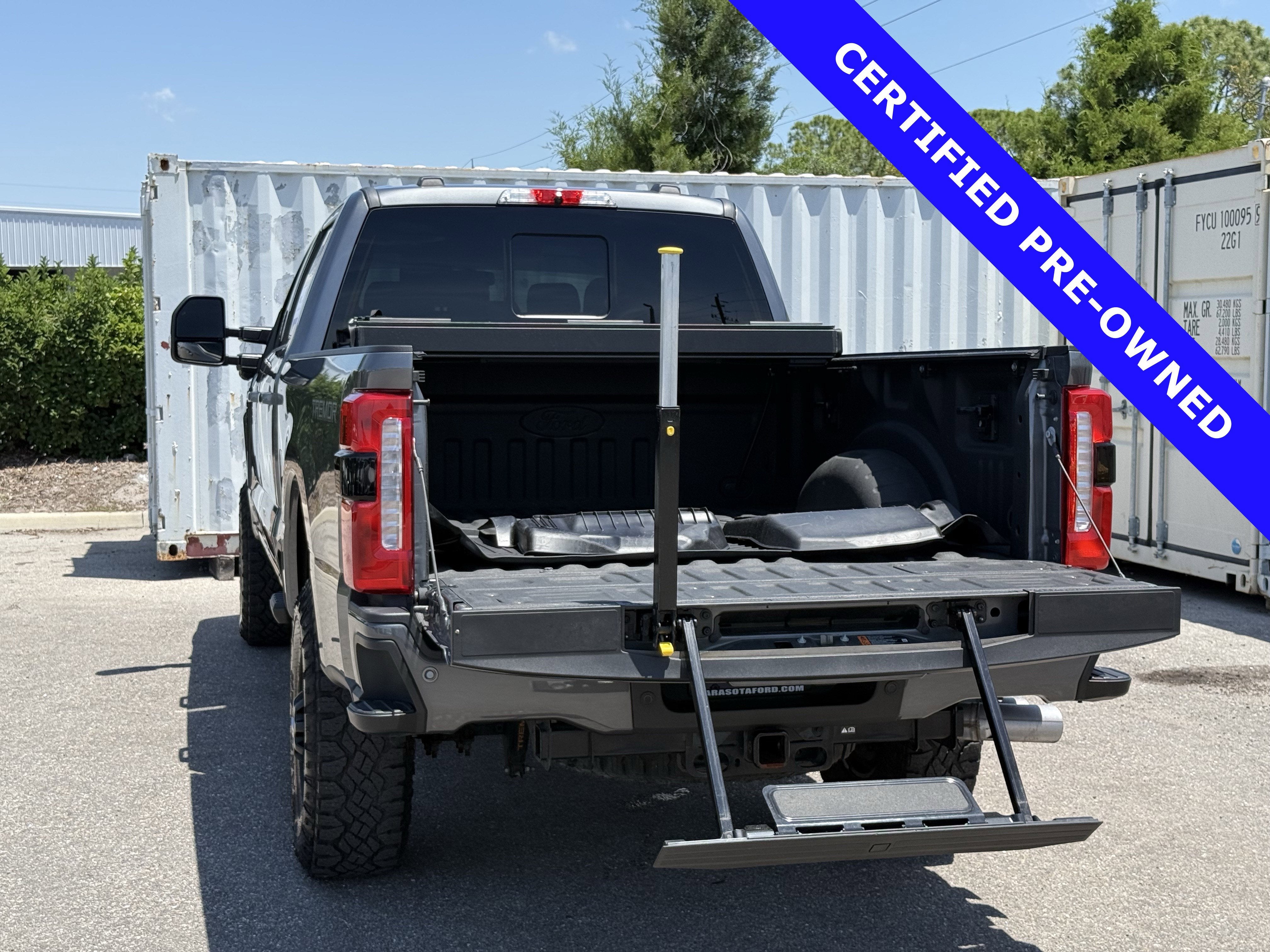 2023 Ford F-350 Lariat Super Duty
