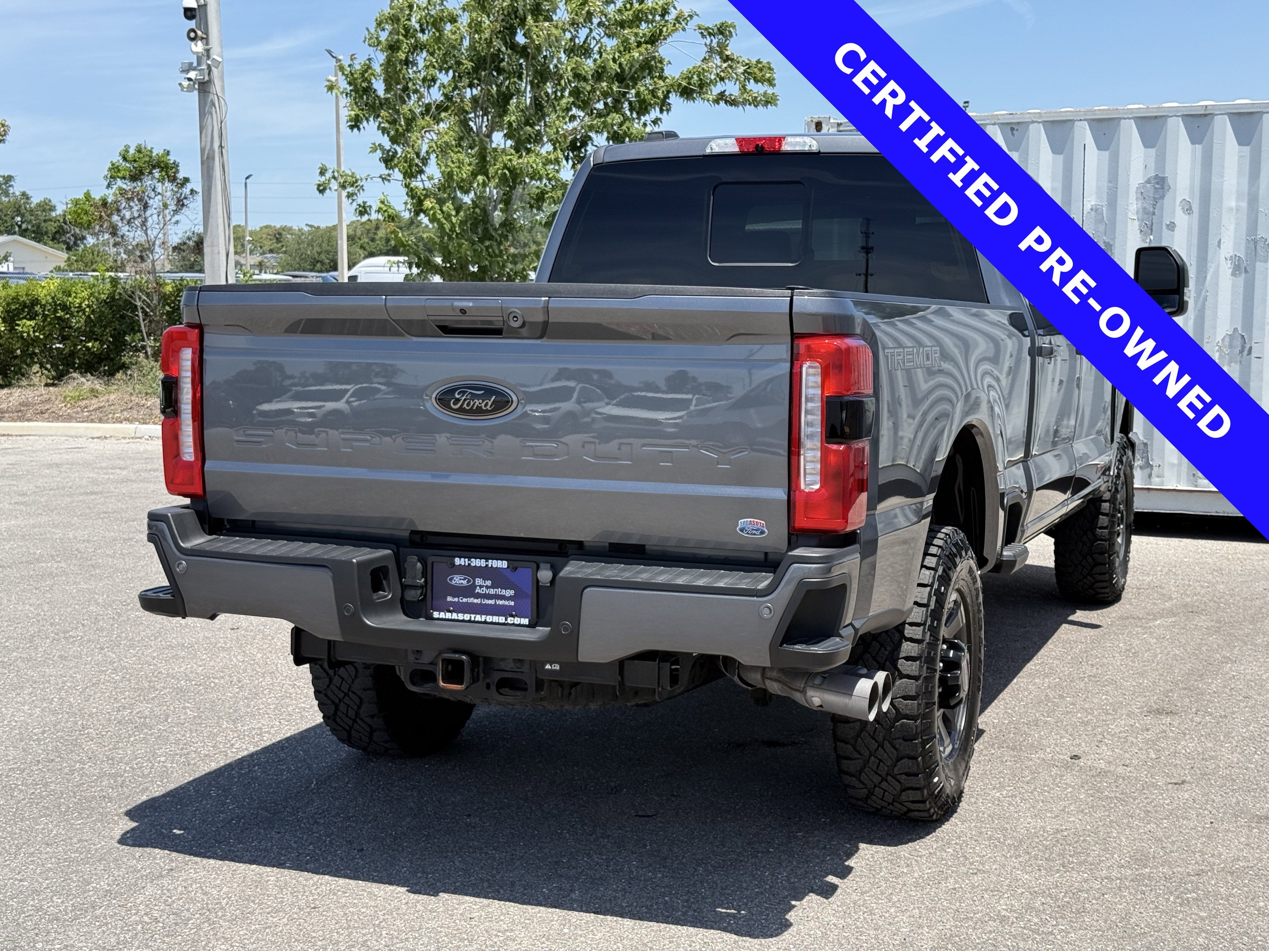 2023 Ford F-350 Lariat Super Duty