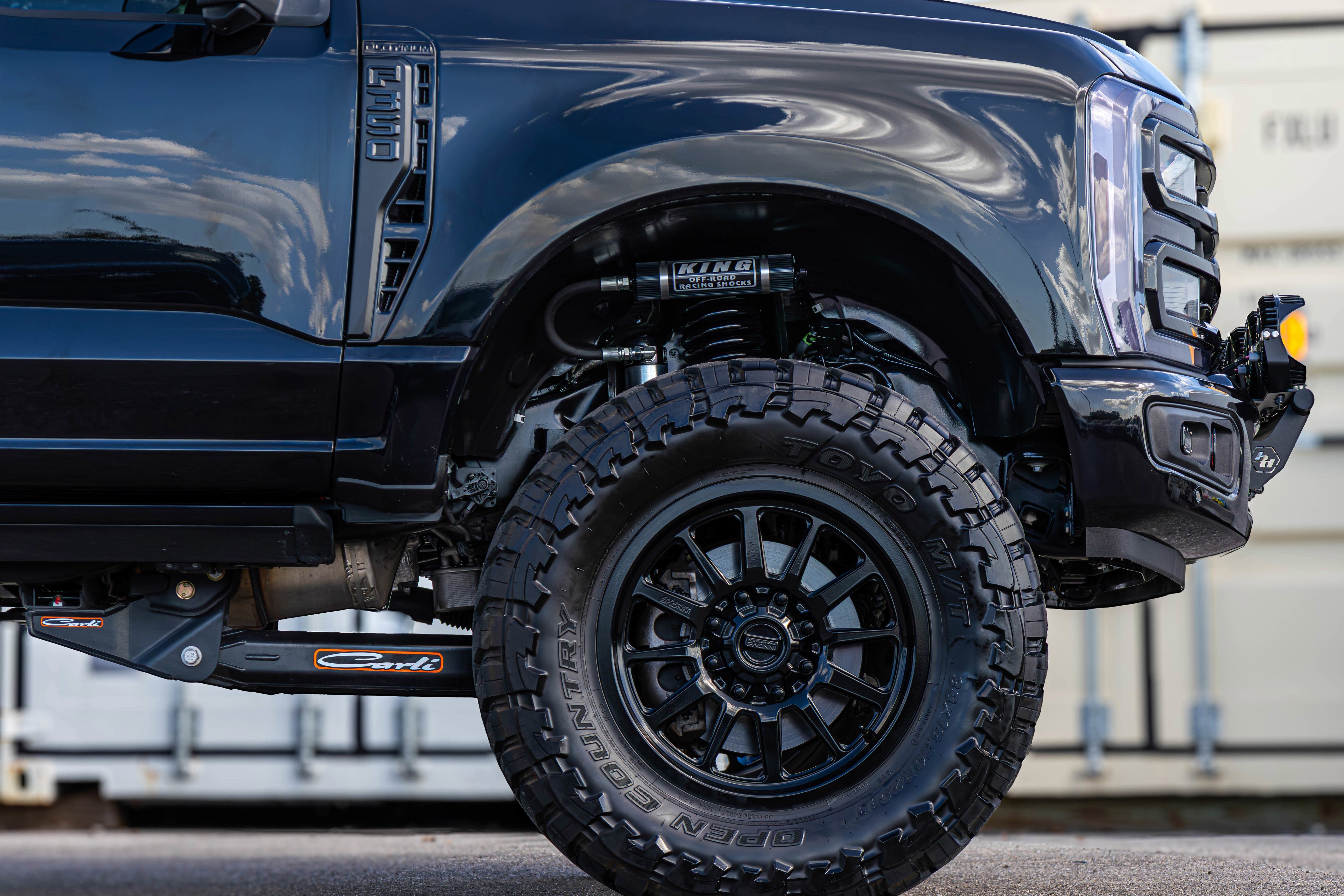 2025 Ford F-350 Platinum