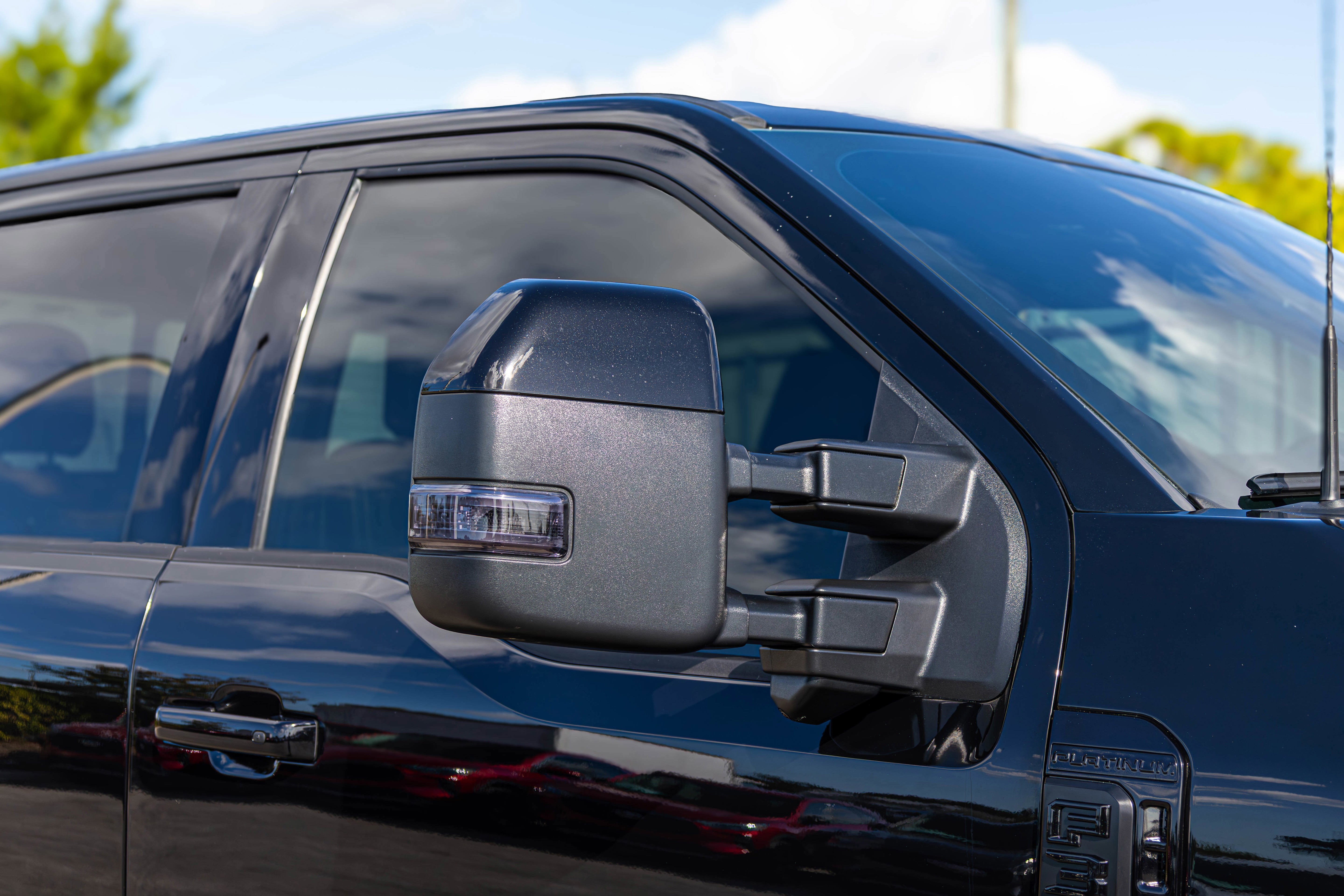 2025 Ford F-350 Platinum