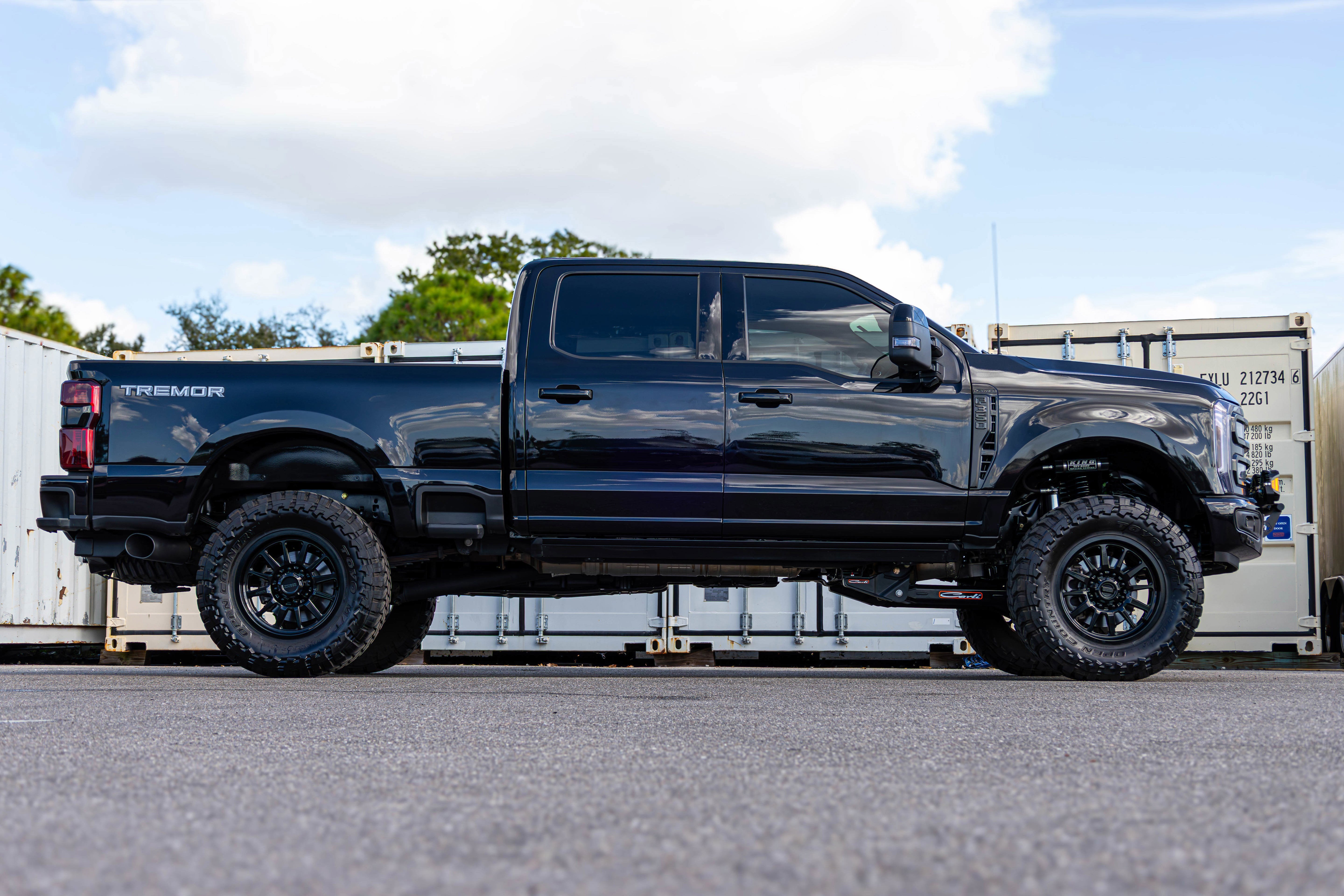 2025 Ford F-350 Platinum