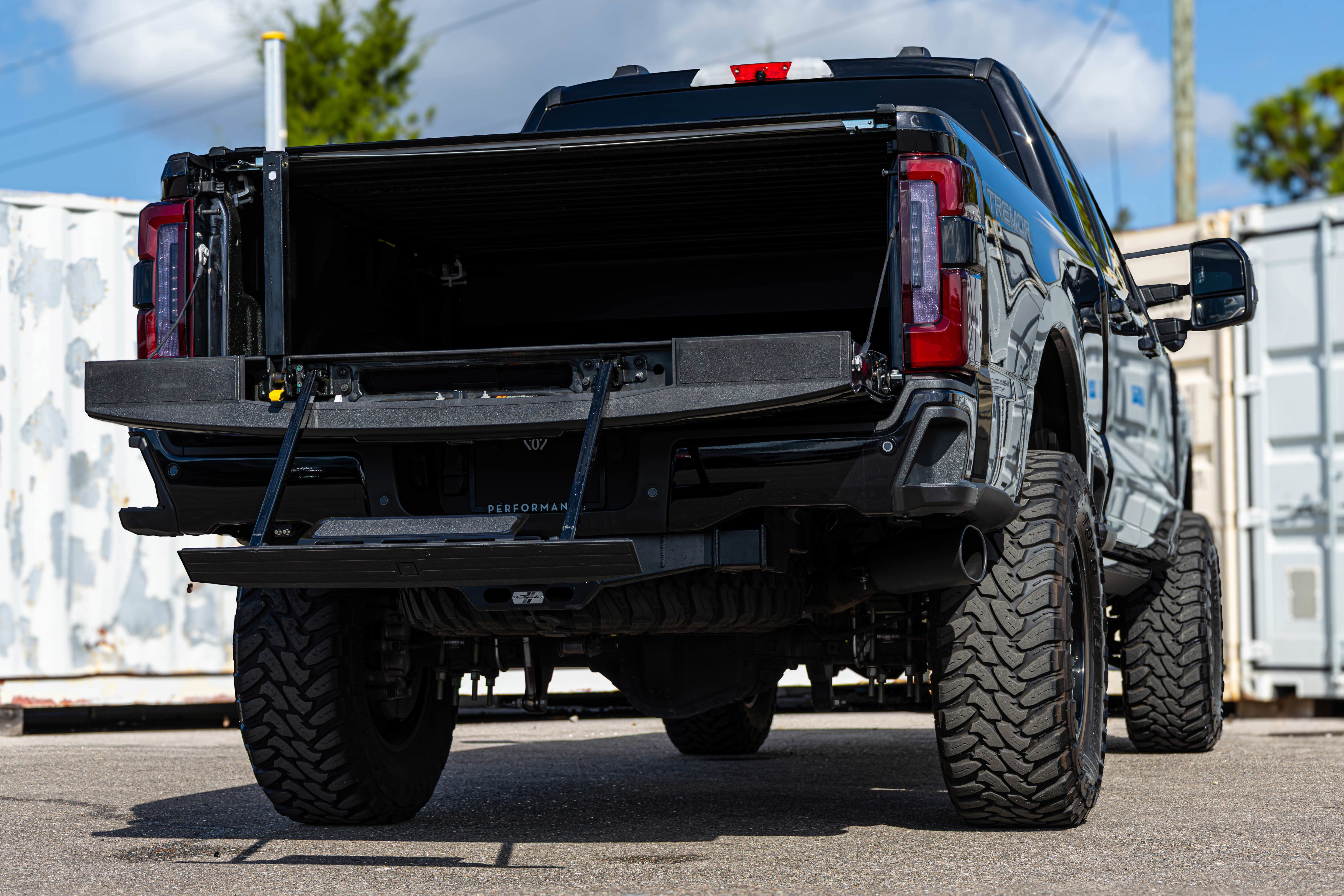 2025 Ford F-350 Platinum