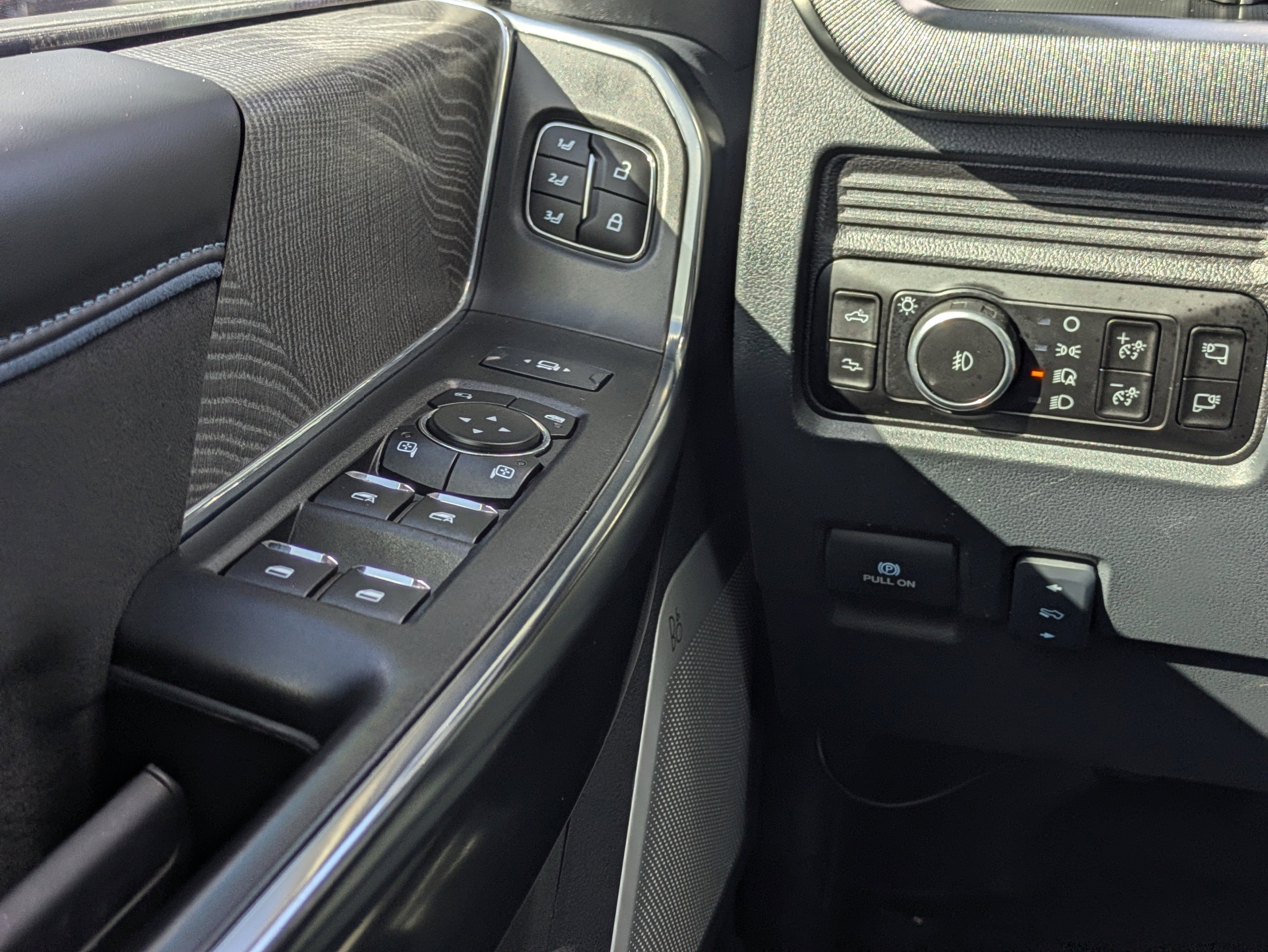 2025 Ford F-350 Platinum