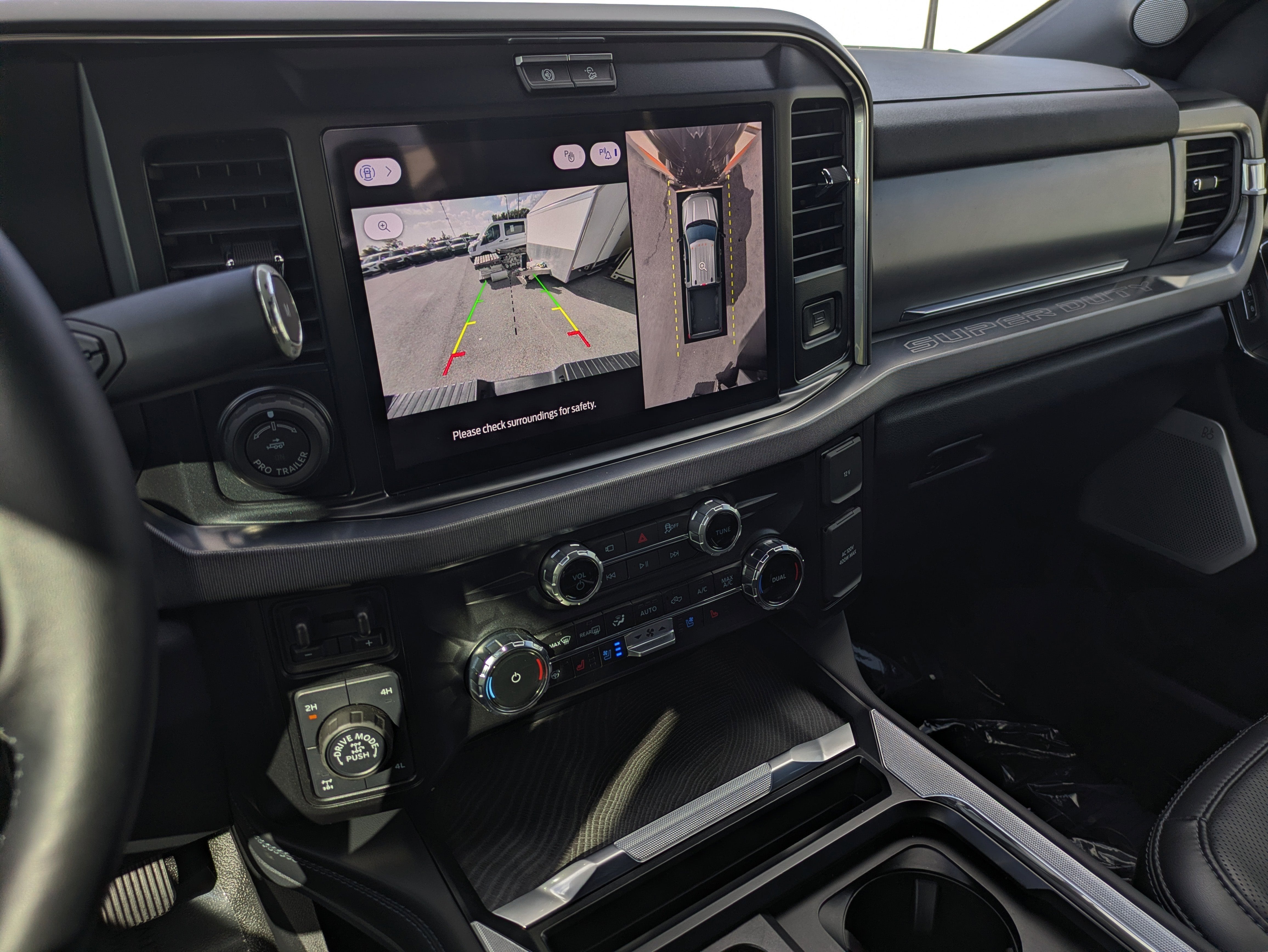 2025 Ford F-350 Platinum