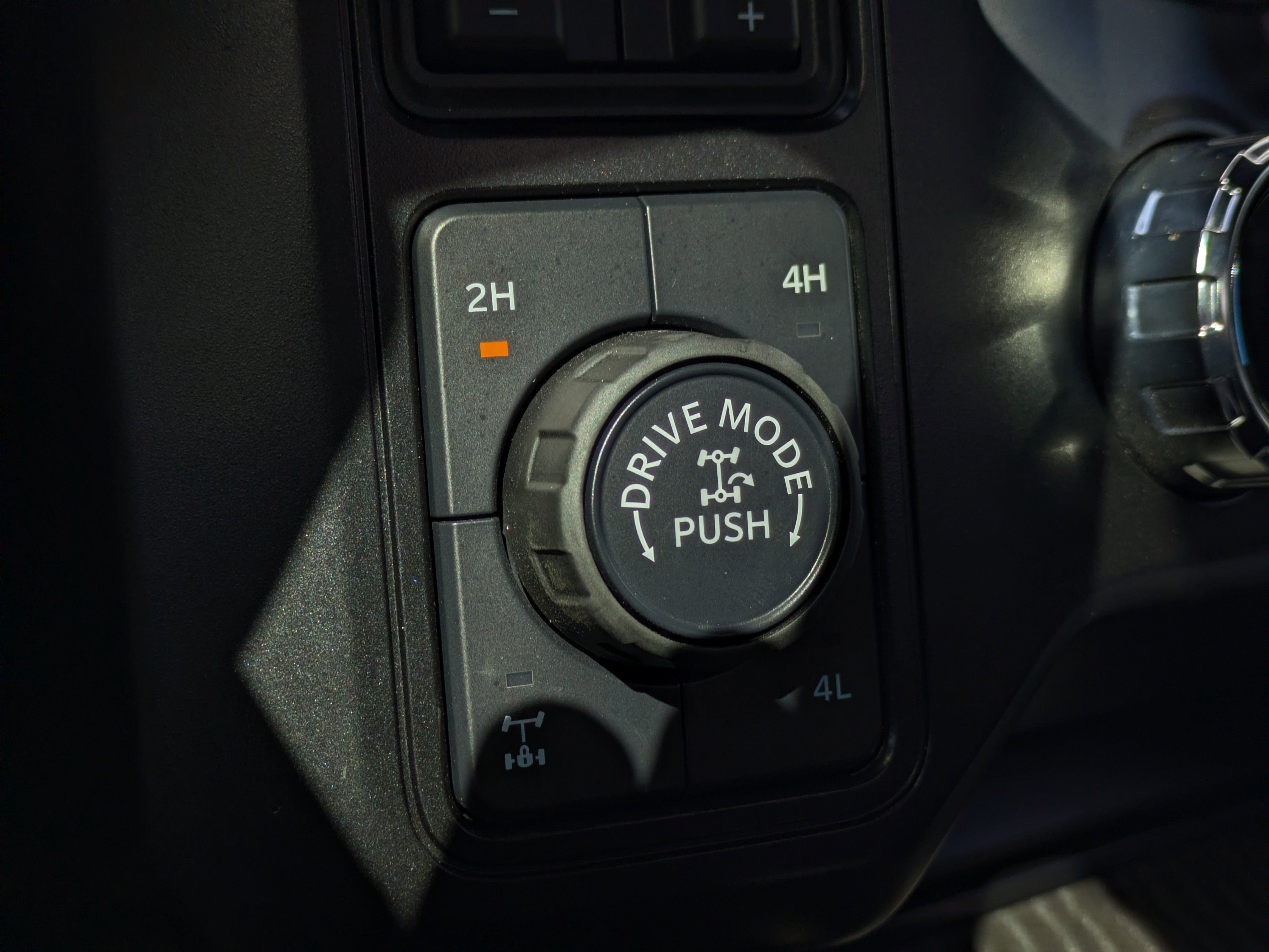 2025 Ford F-350 Platinum