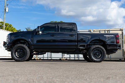 2025 Ford F-350 Platinum
