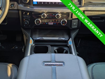 2025 Ford F-350 Platinum