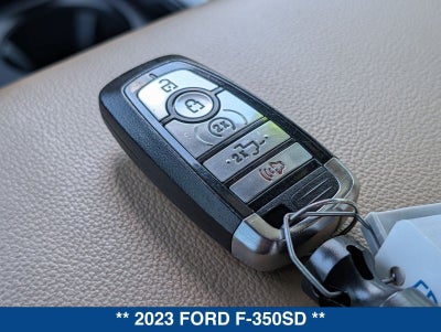 2023 Ford F-350 Lariat Super Duty