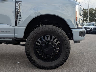 2025 Ford F-350 Lariat Super Duty