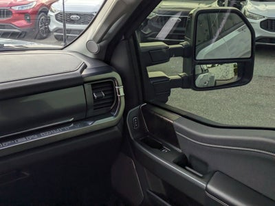 2025 Ford F-350 Lariat Super Duty