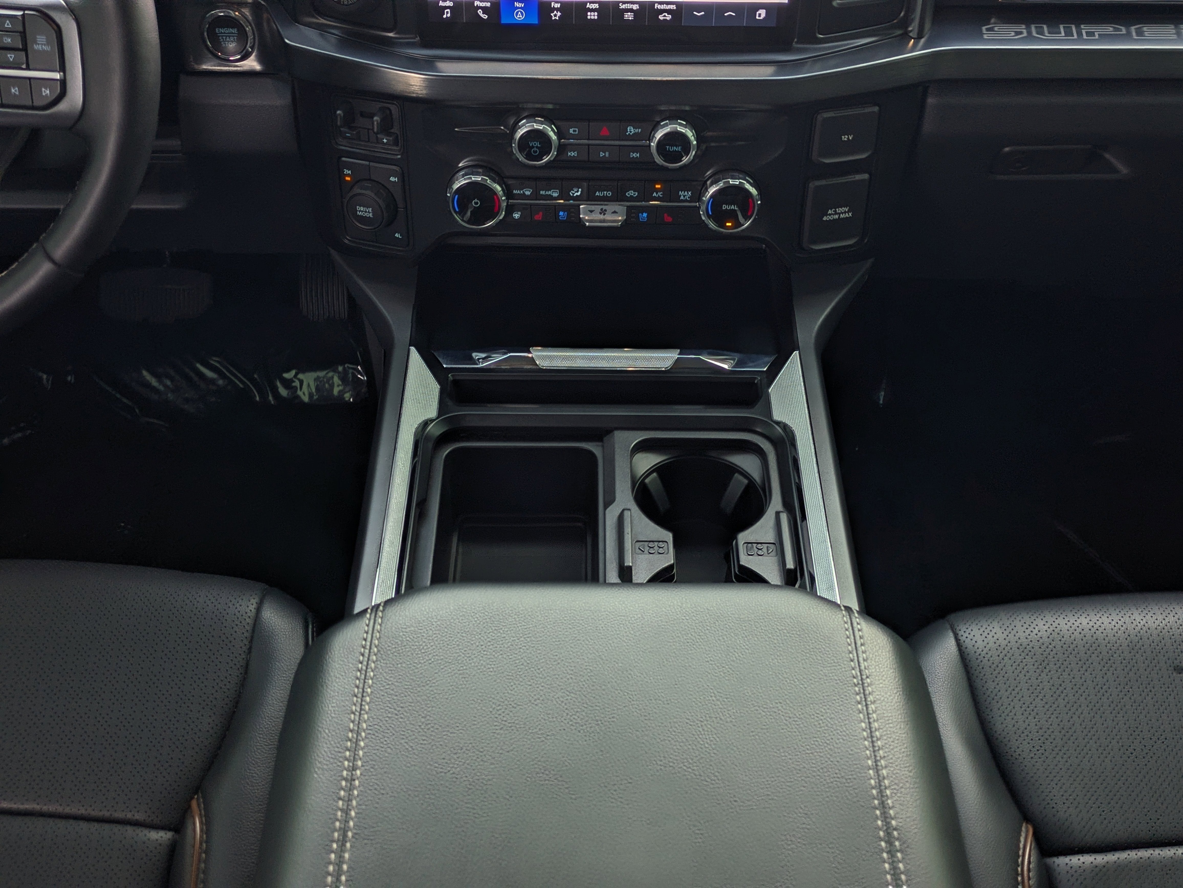 2025 Ford F-350 Lariat Super Duty