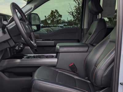 2025 Ford F-350 Lariat Super Duty