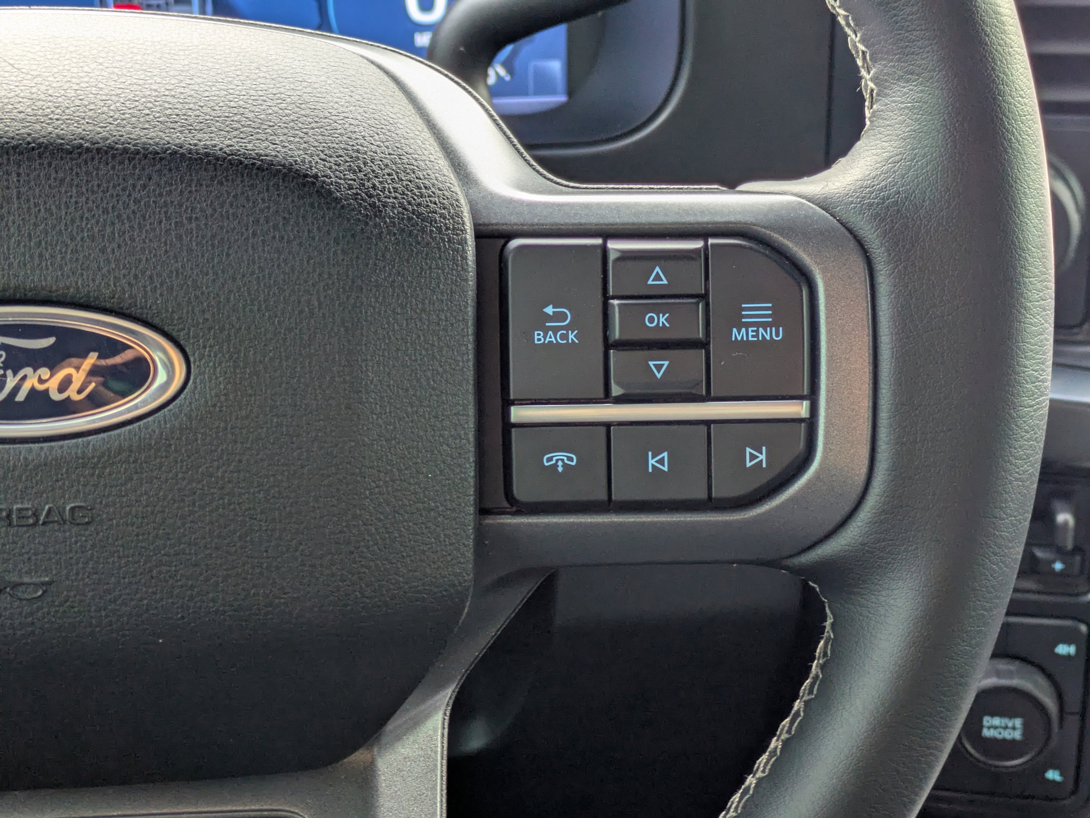 2025 Ford F-350 Lariat Super Duty