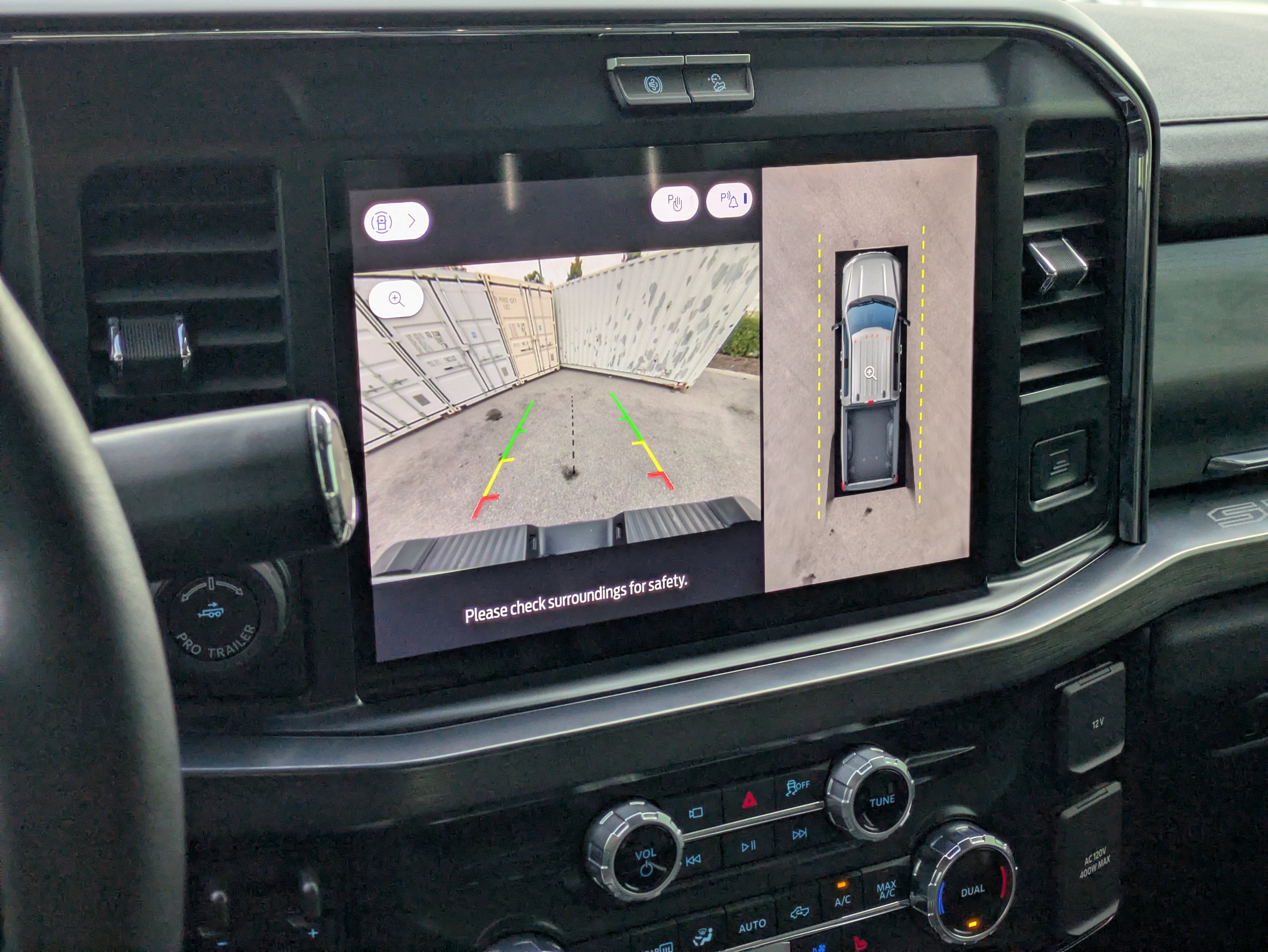 2025 Ford F-350 Lariat Super Duty