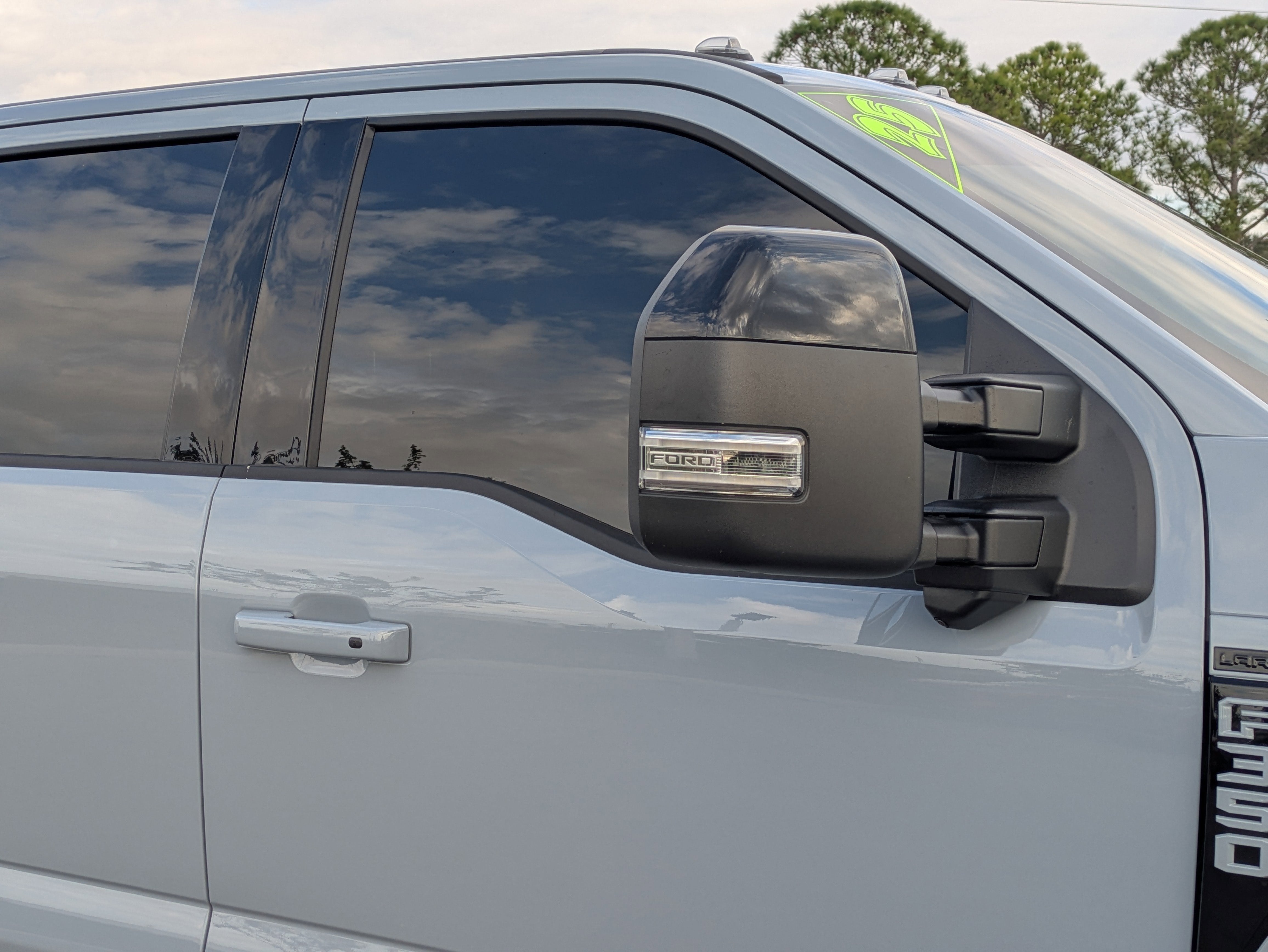 2025 Ford F-350 Lariat Super Duty