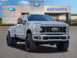 2025 Ford F-350 Lariat Super Duty
