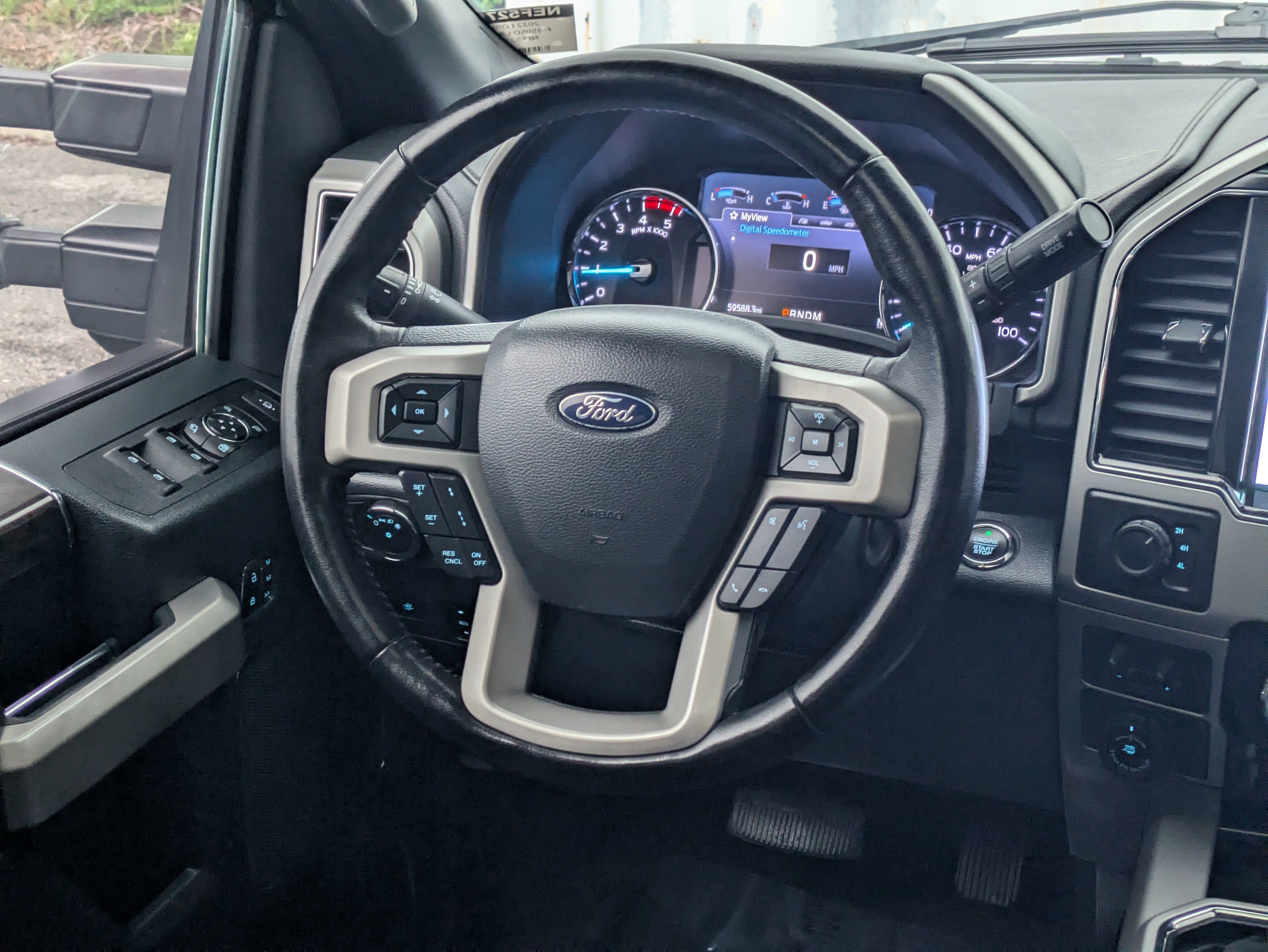 2022 Ford F-350 Lariat Super Duty